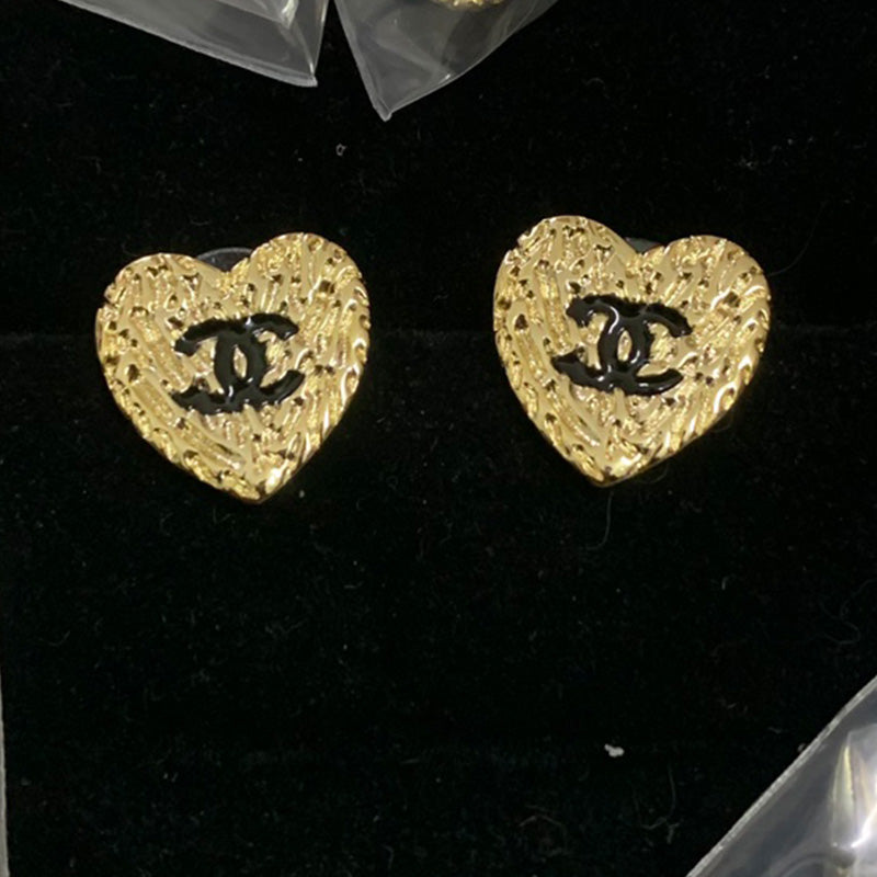 14C232EDE Stylish Earrings