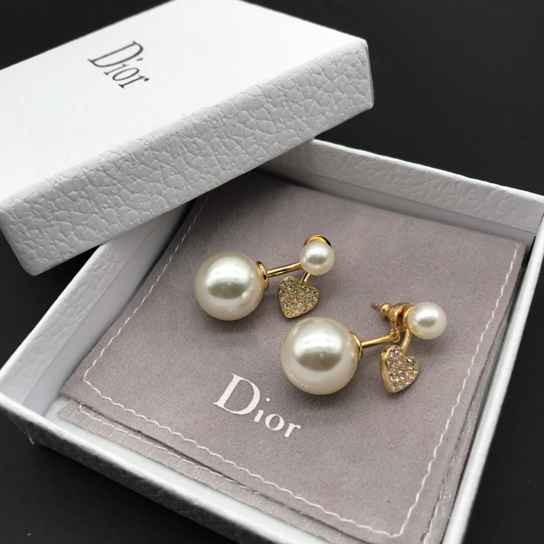 1YD398EDE Stylish Earrings