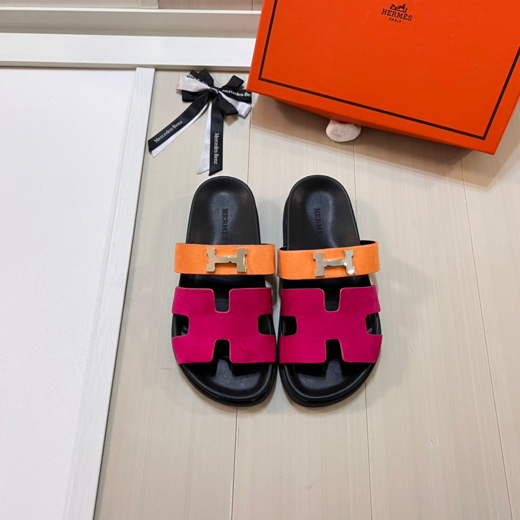 14H207ZDE Stylish Slippers