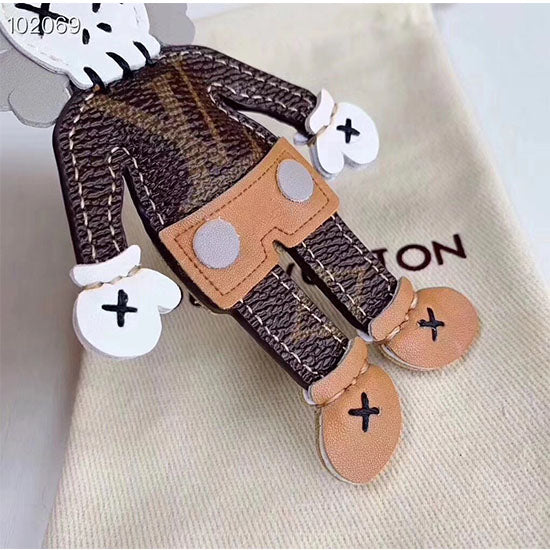 UE5ADE Stylish Keychains