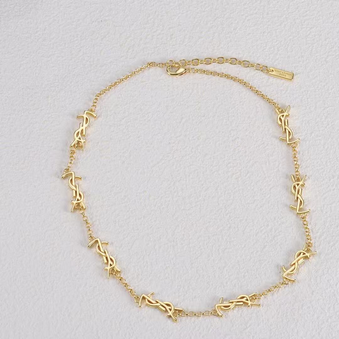165NC11XDE Stylish Necklaces