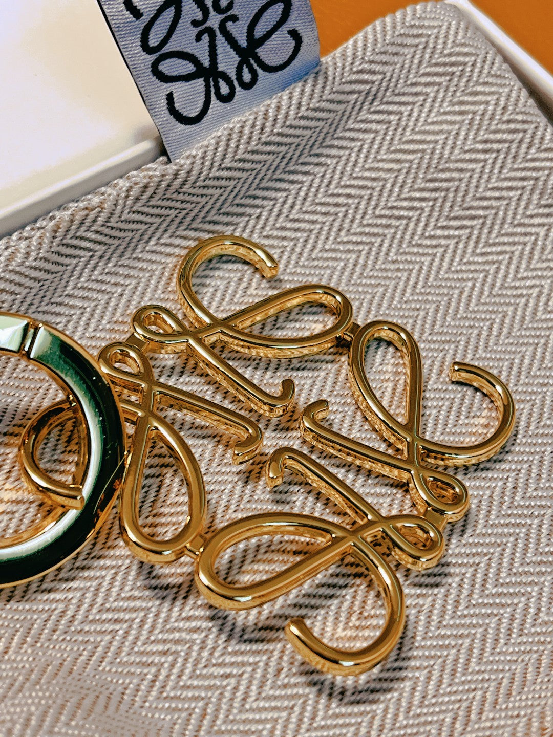 35RA12ADE Stylish bag 's charms accessories