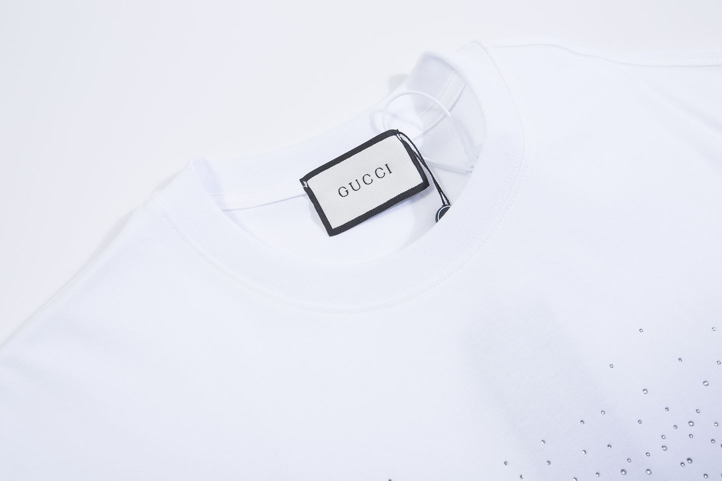 145RB200UDE Stylish T-shirt