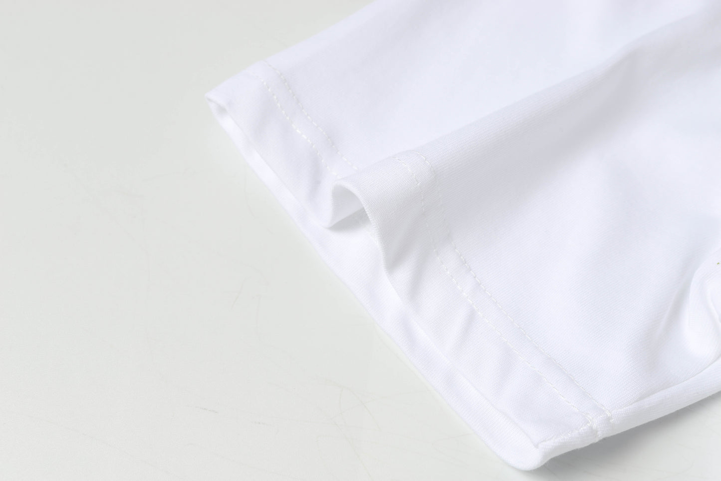 145RE143UDE Stylish T-shirt