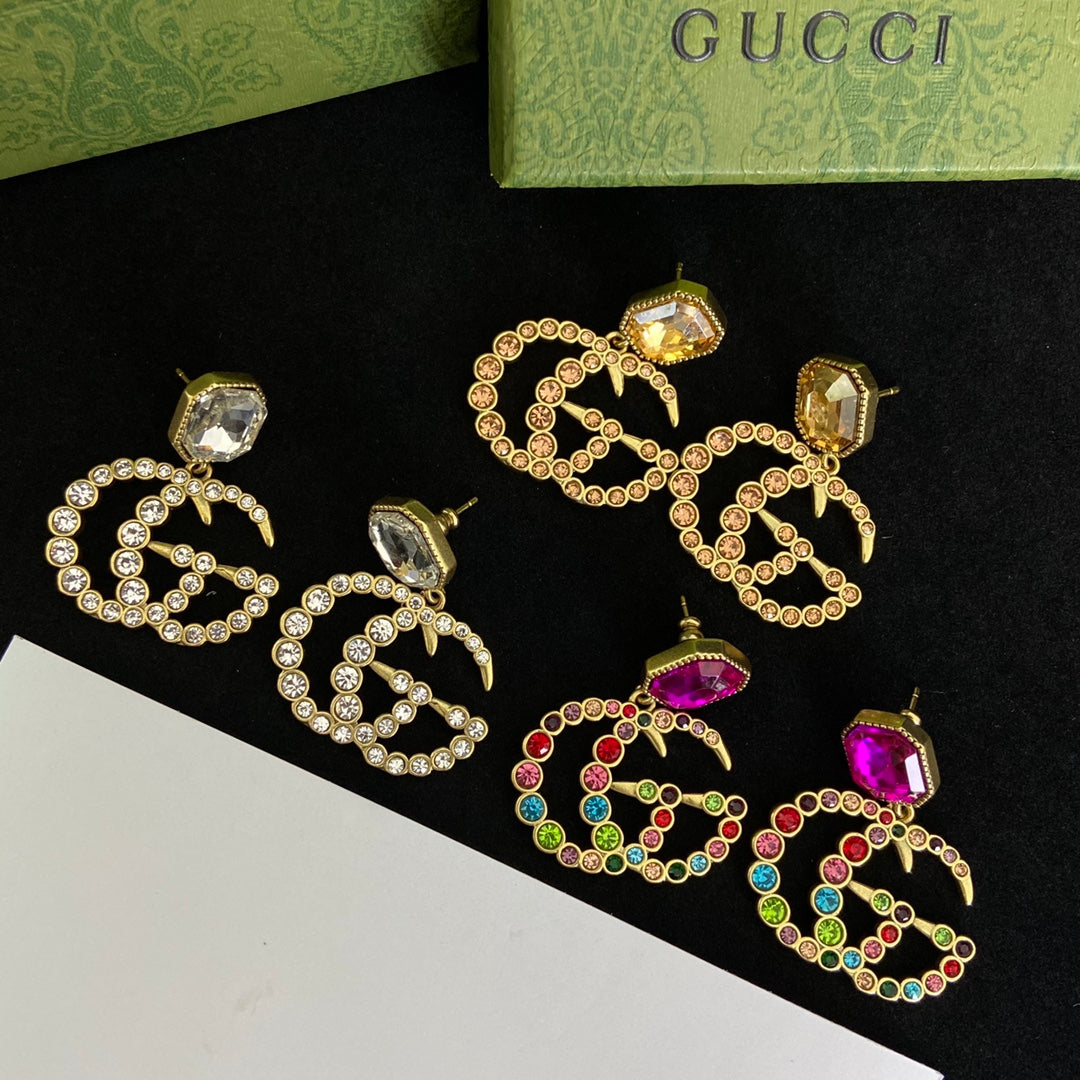 1YB355EDE Stylish Earrings