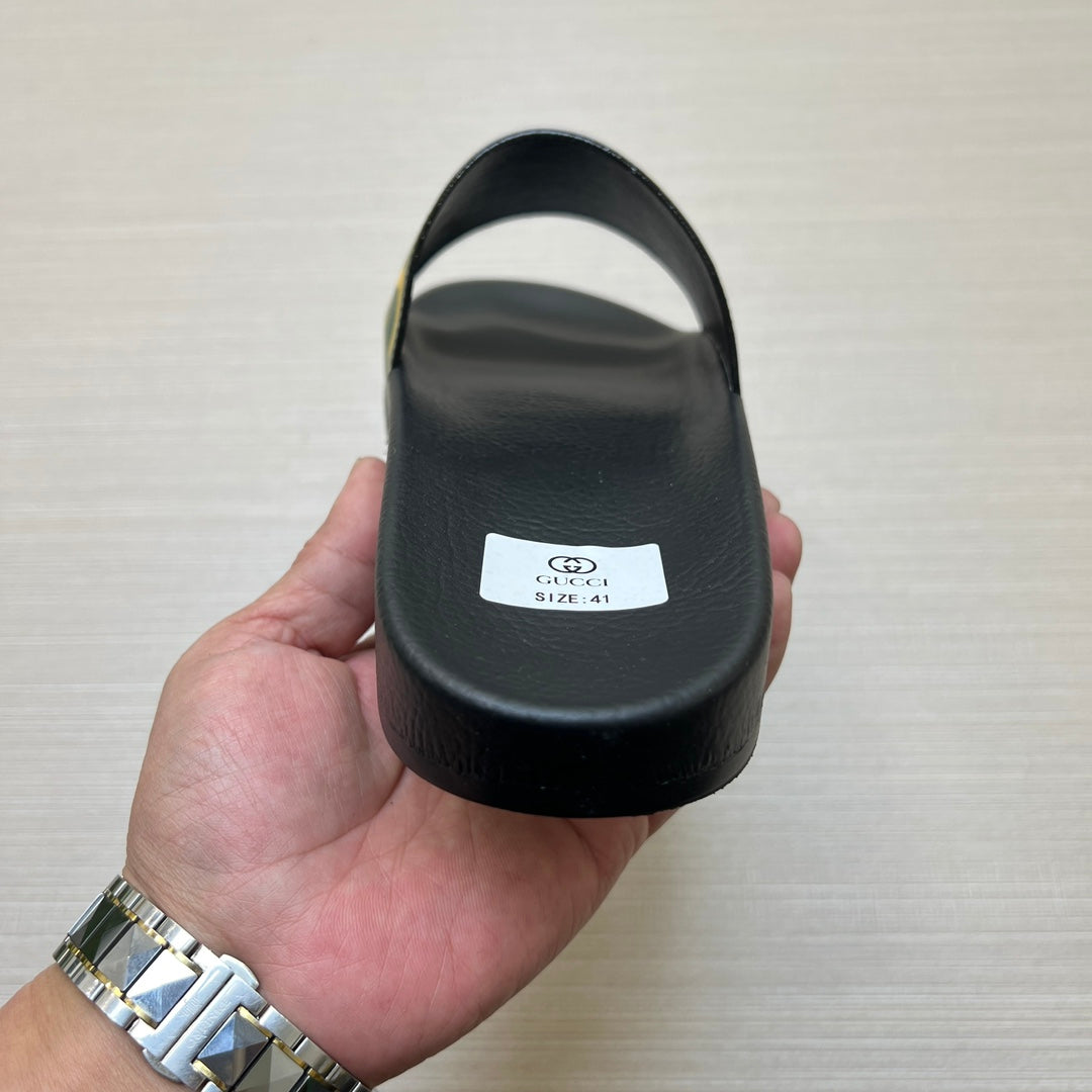 5WB239ZDE Stylish Slippers