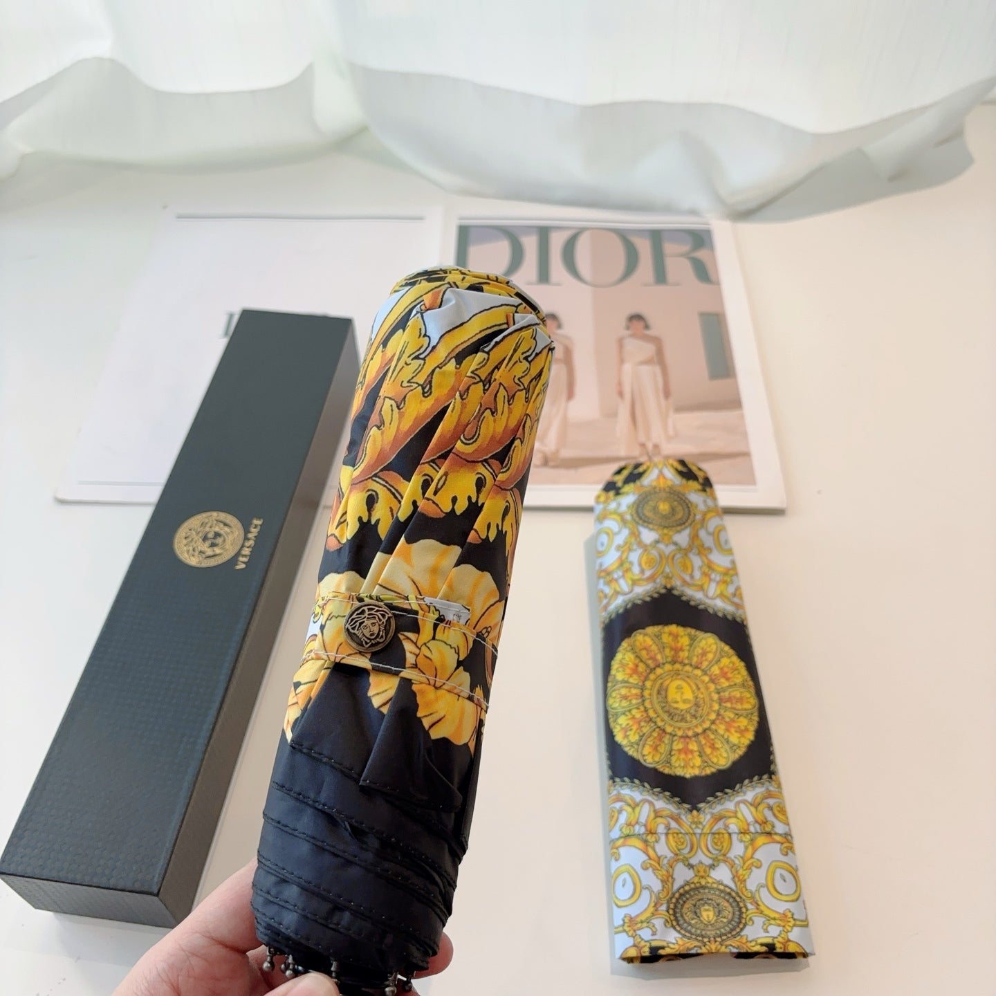 15RV83SDE Stylish UV resistant umbrella