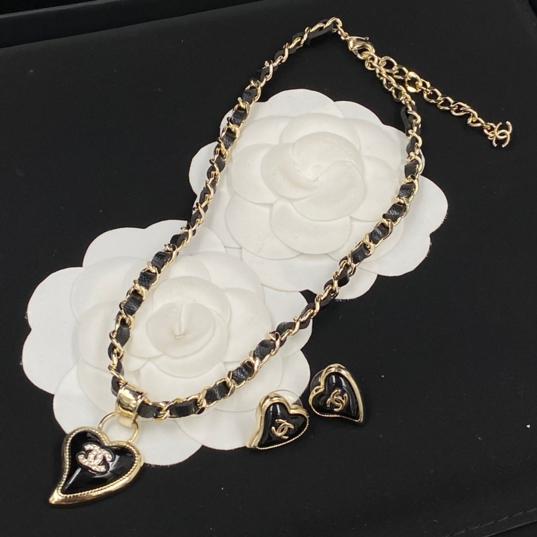 14C1XDE Stylish  earrings necklace