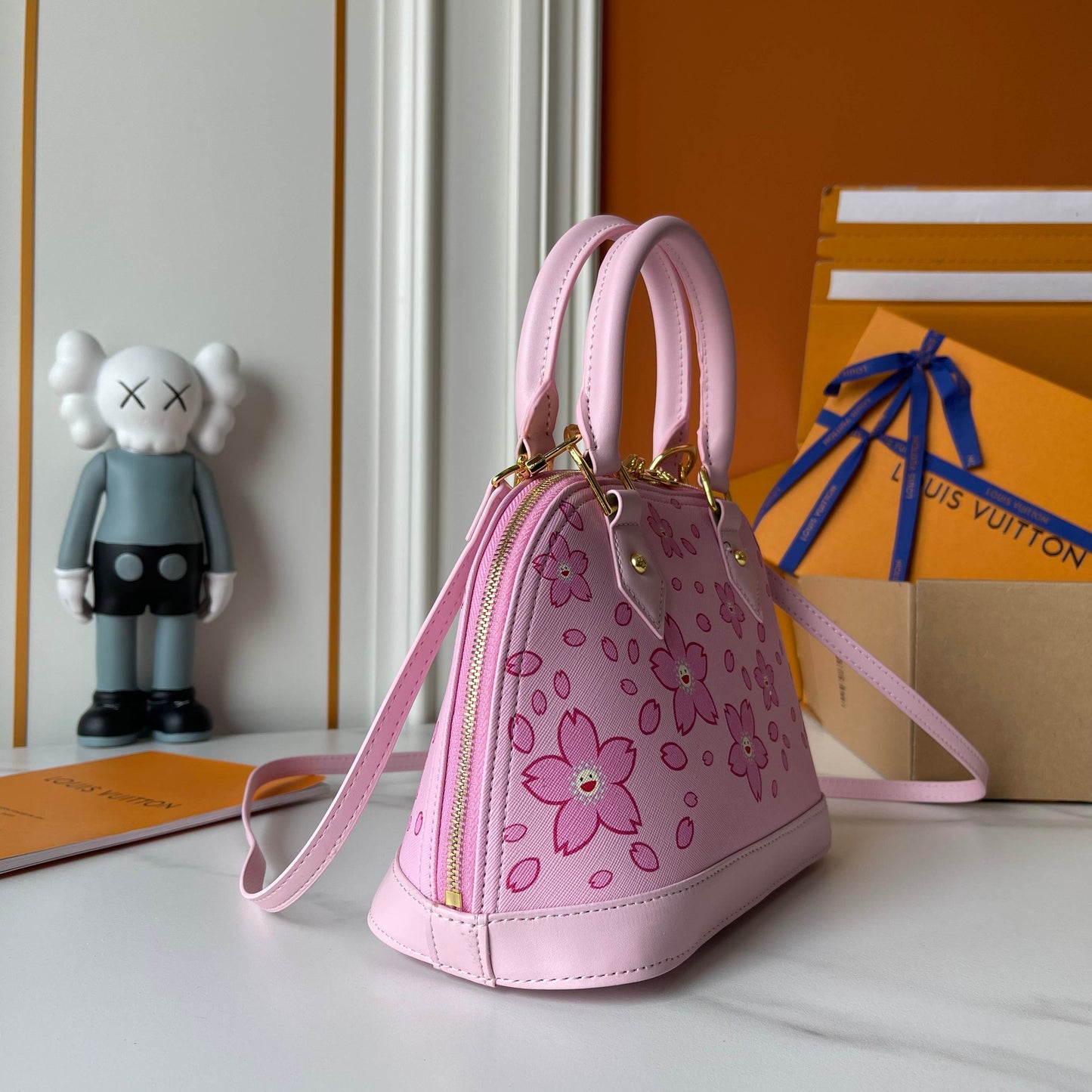 155NE1BDE Stylish leather bag