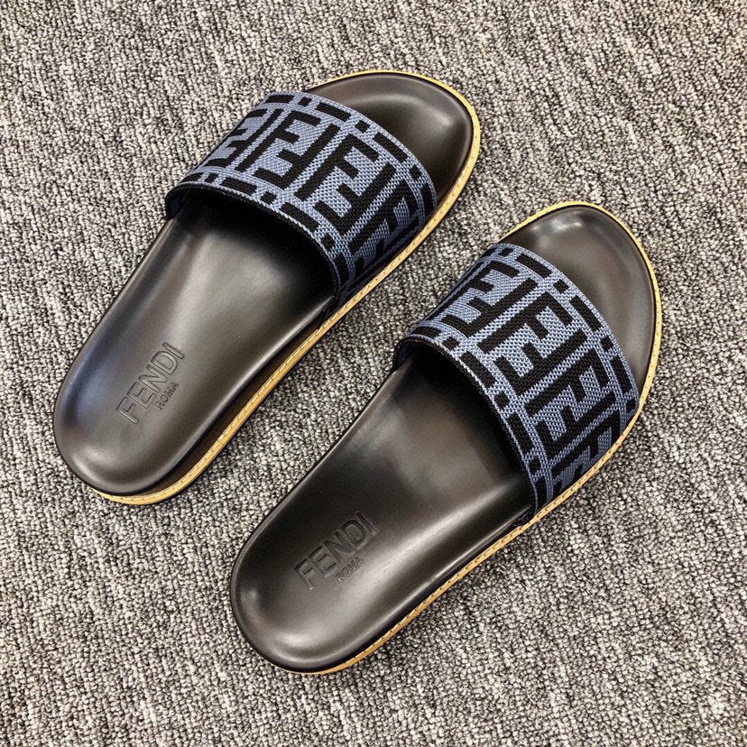 5XF102ZDE Stylish Slippers