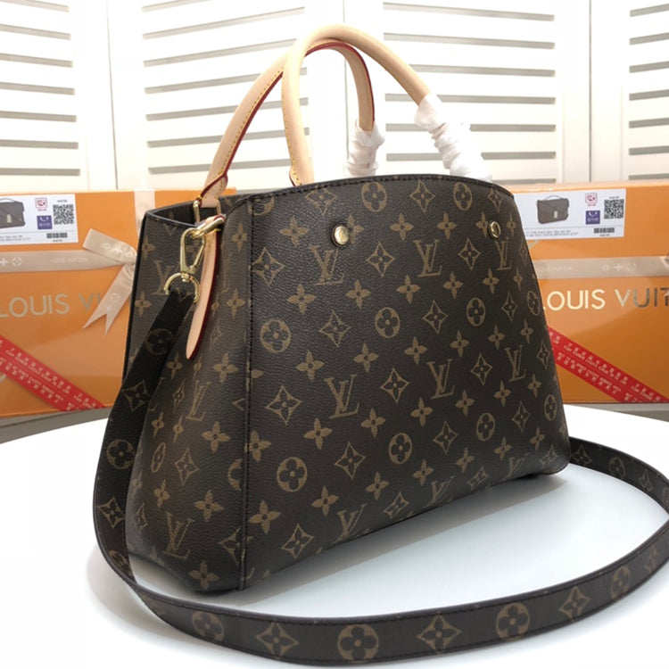 AE35BDE Stylish leather bag 