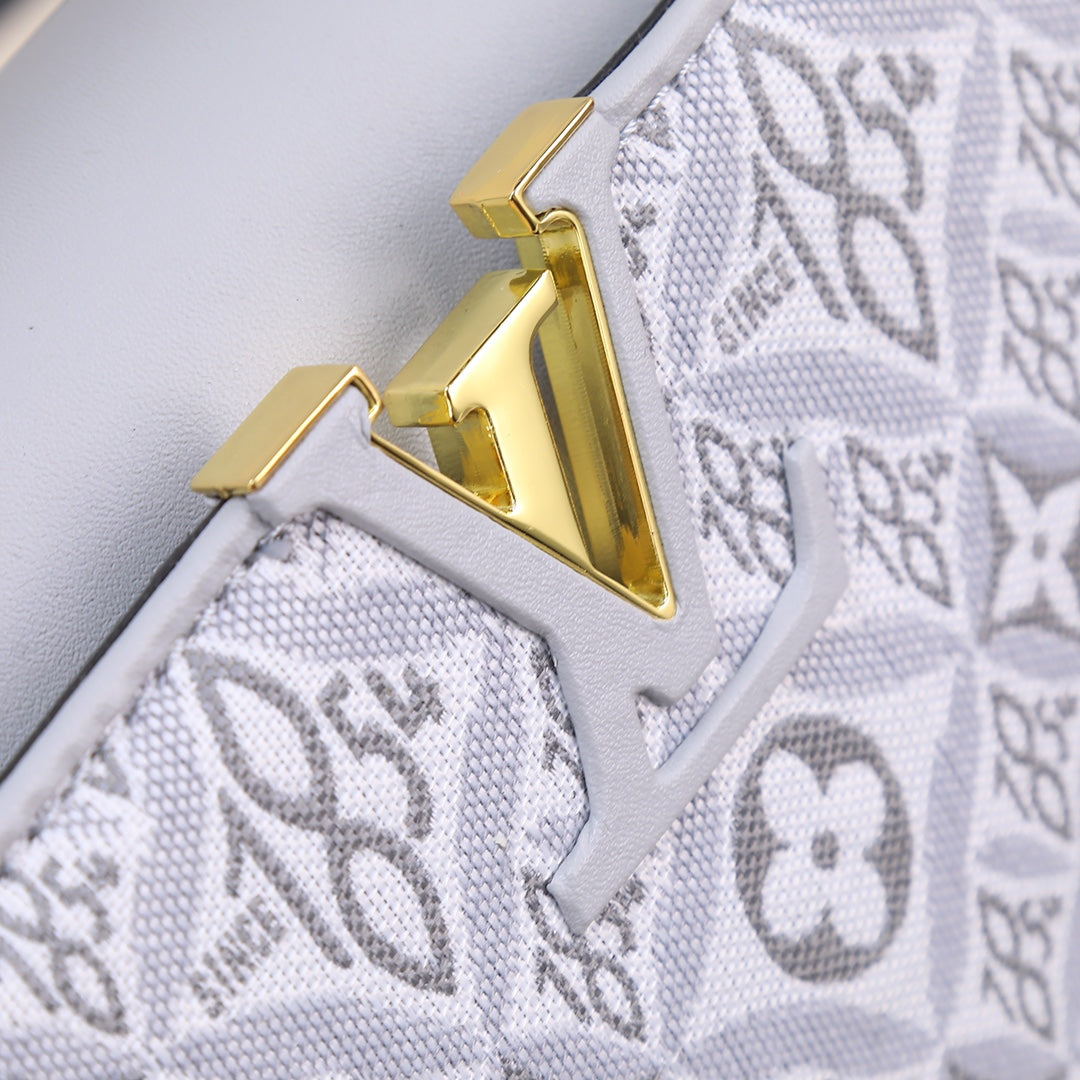 1XE441BDE Stylish leather bag