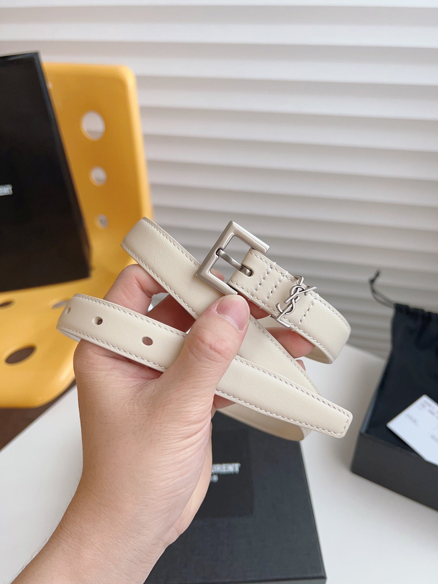 155RSL224PDE Stylish  High quality belt With full package