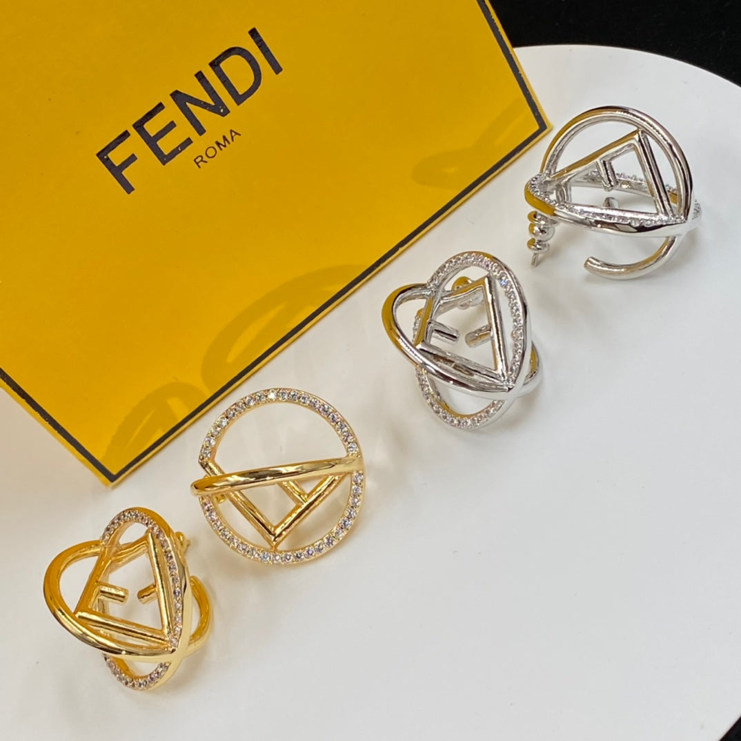 14F121EDE Stylish Earrings
