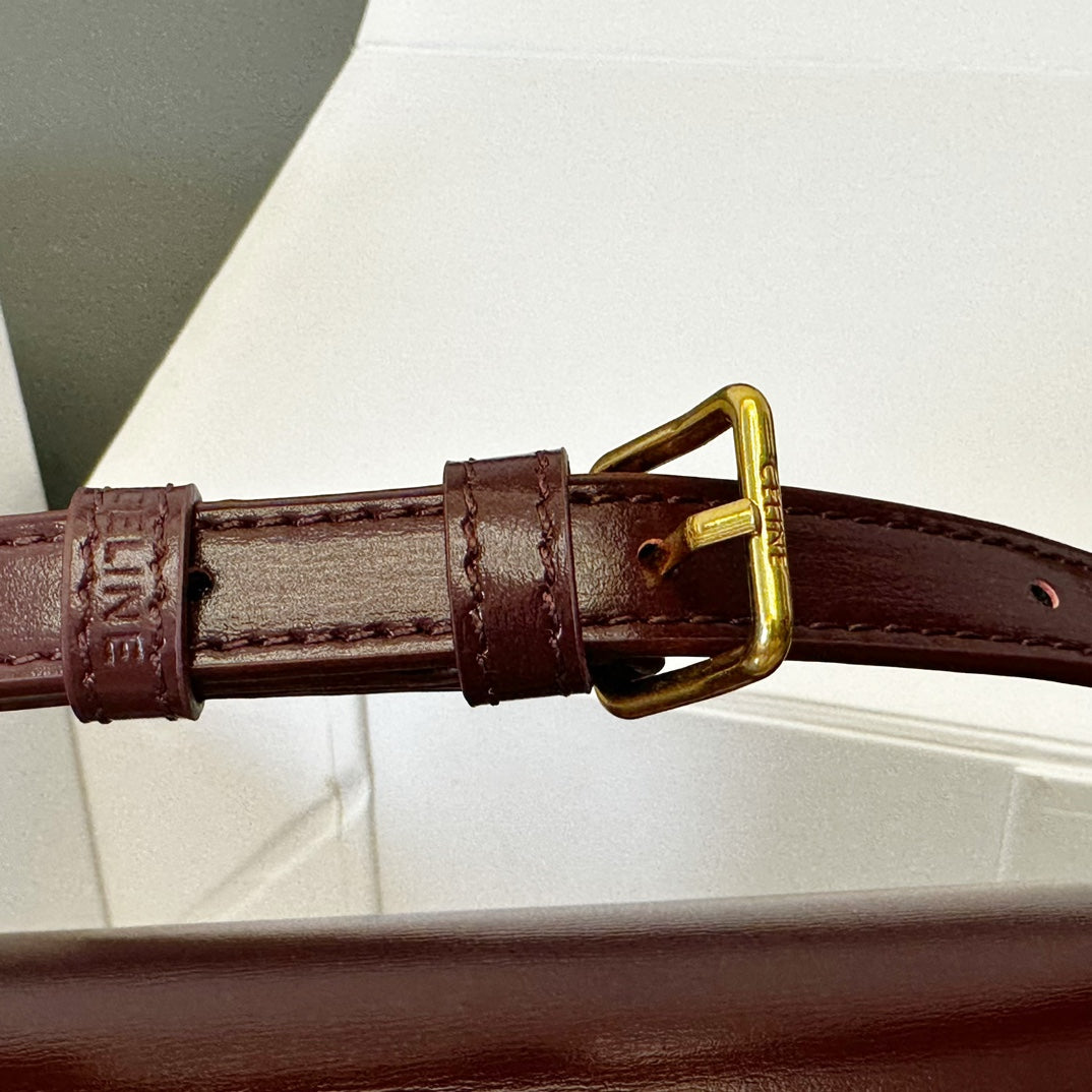 1WN61BDE Stylish leather bag