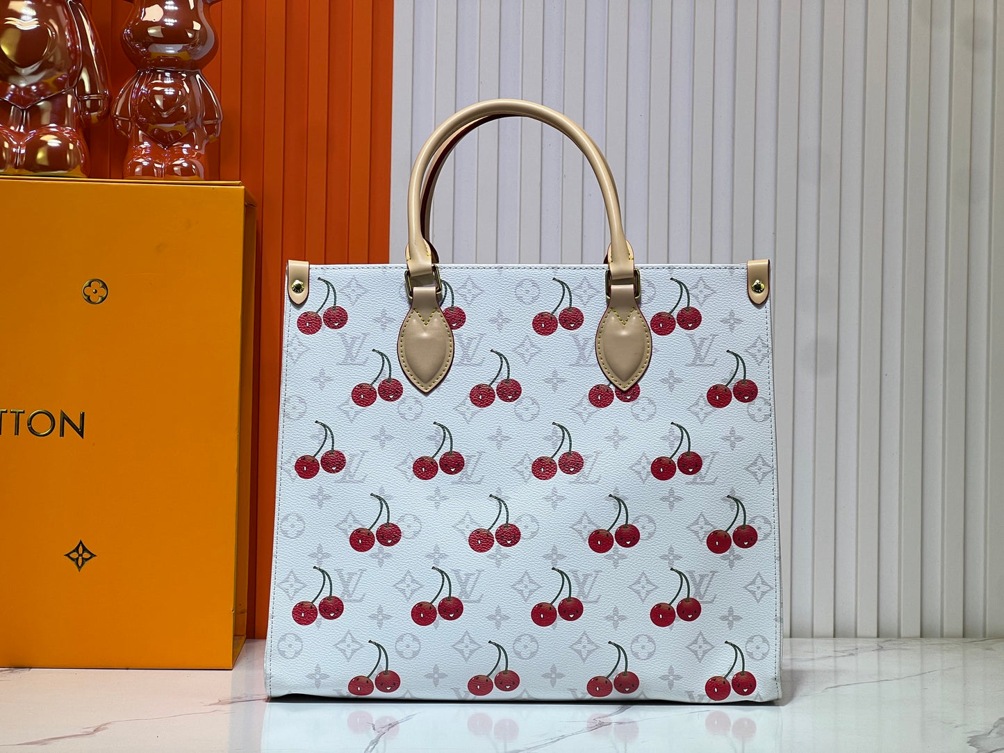 155NE14BDE Stylish leather bag