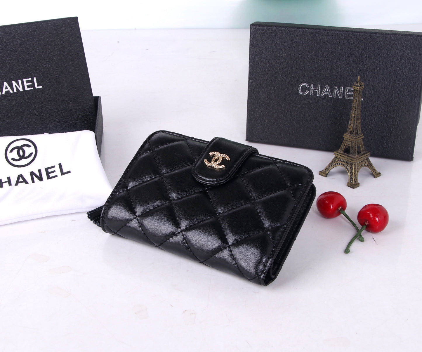 15RC81BDE Stylish leather bag