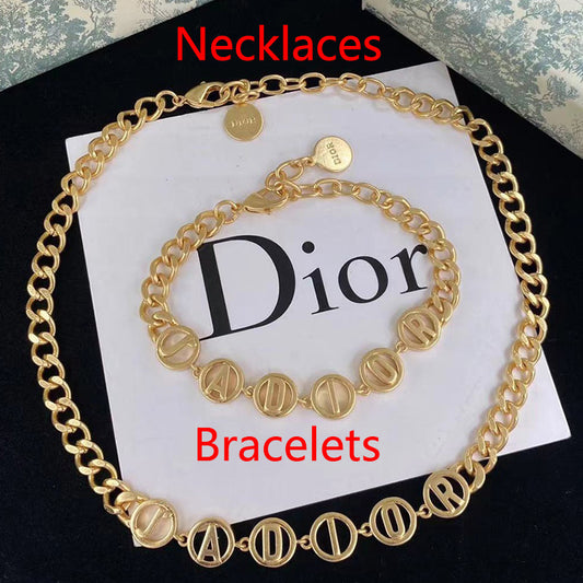 1YD323XDE Stylish Necklaces Bracelets
