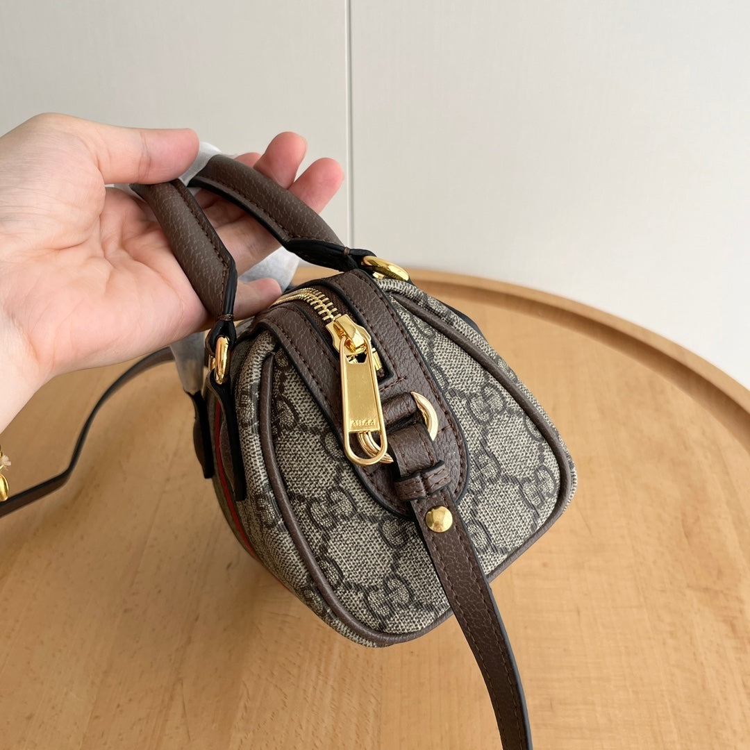 1WB59BDE Stylish leather bag