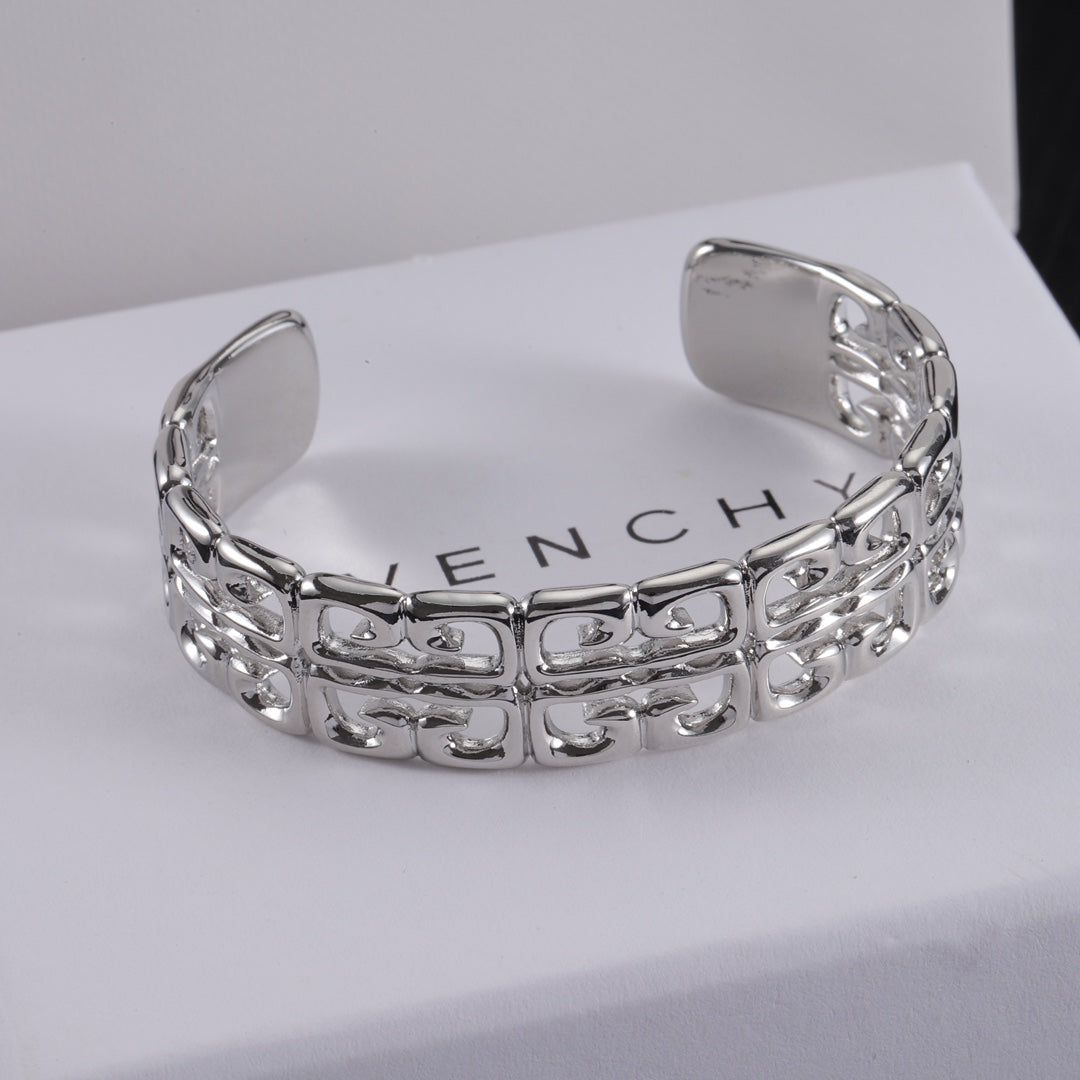 14GV1019KDE Stylish Bracelets