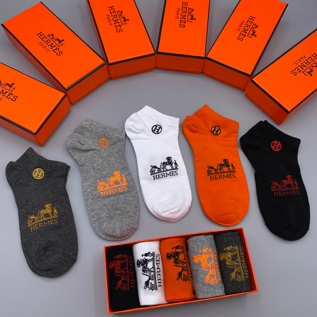 235QH55SDE Stylish socks(5 pairs )