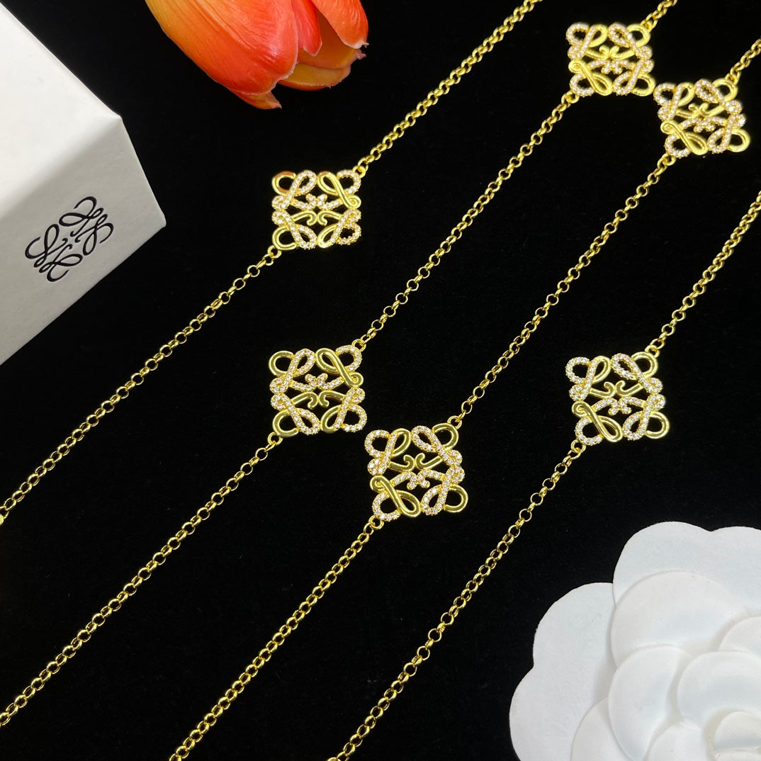 14A755KDE Stylish Necklaces