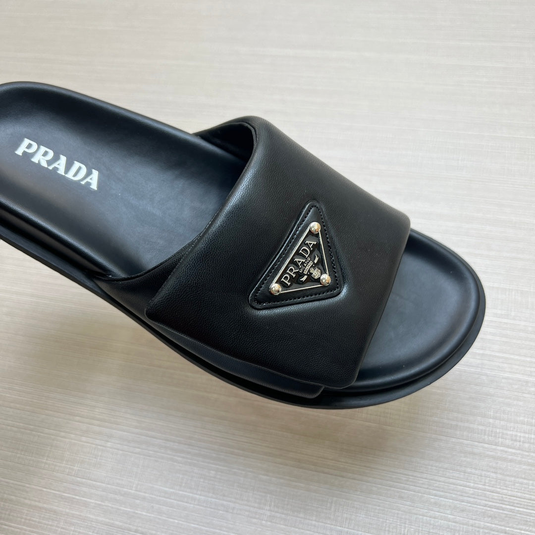 54PD4ZDE Stylish slippers