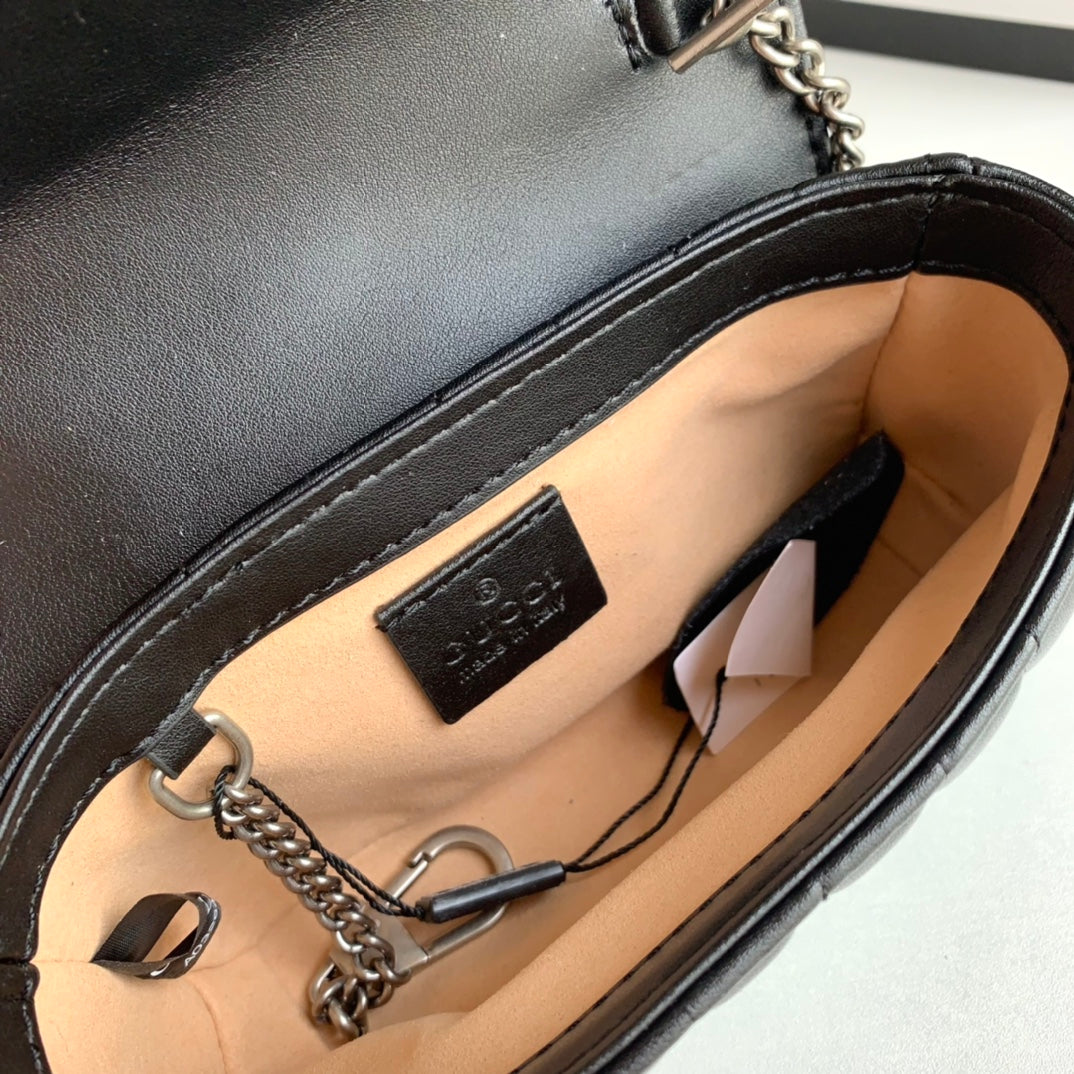 1XB46BDE Stylishleather bag 