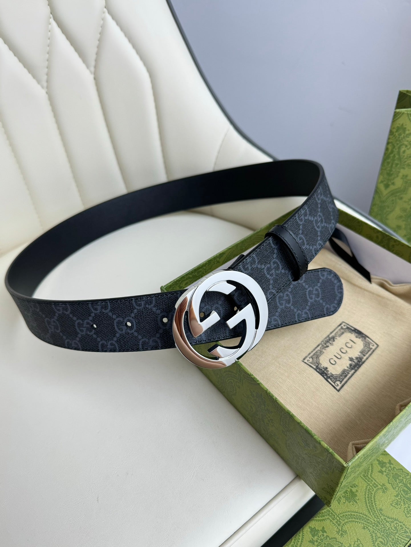 195NB3PDE Stylish high-quality leather belt