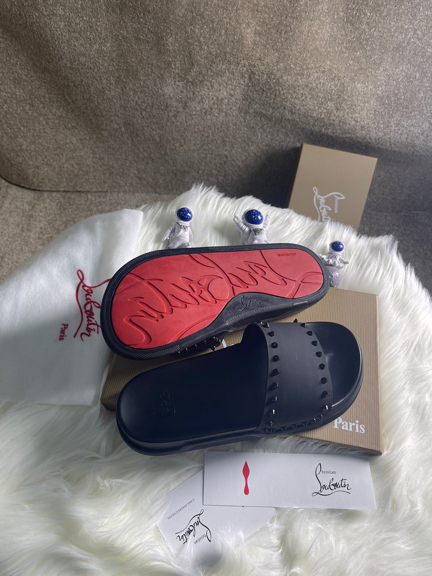 J4A26ZDE Stylish Slippers