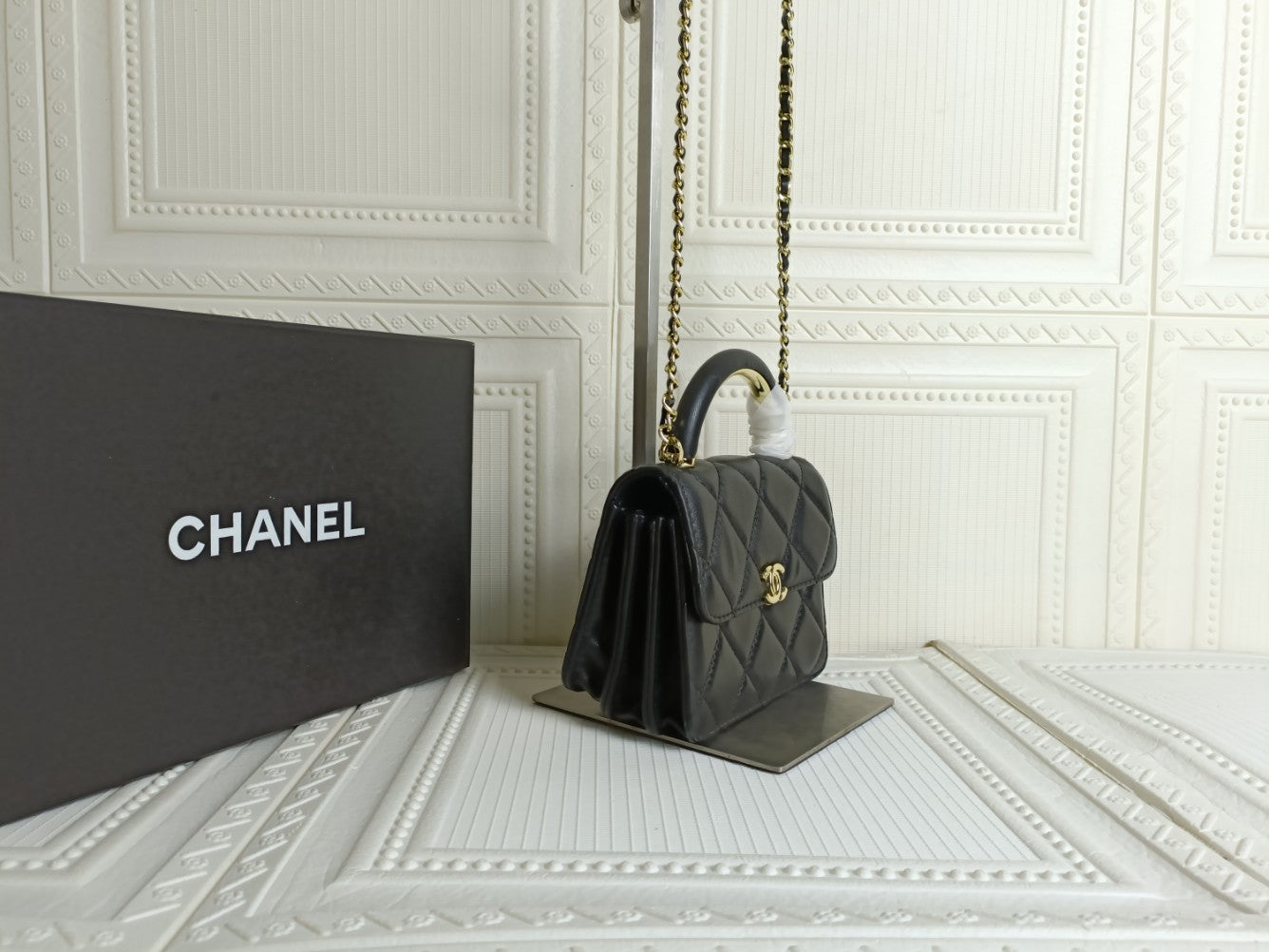 1XC60BDE Stylish leather bag 