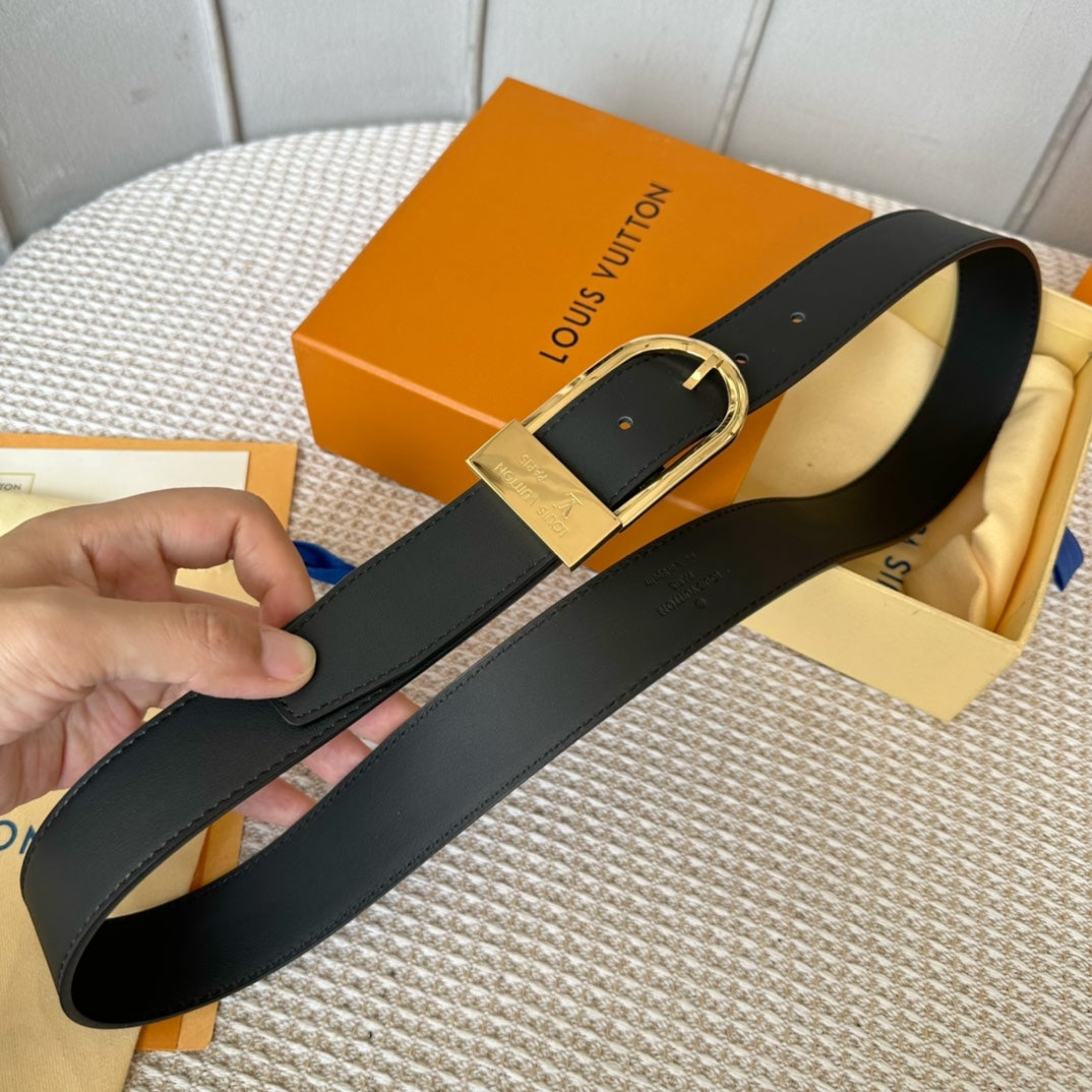 14E67PDE Stylish  High quality belt With full package