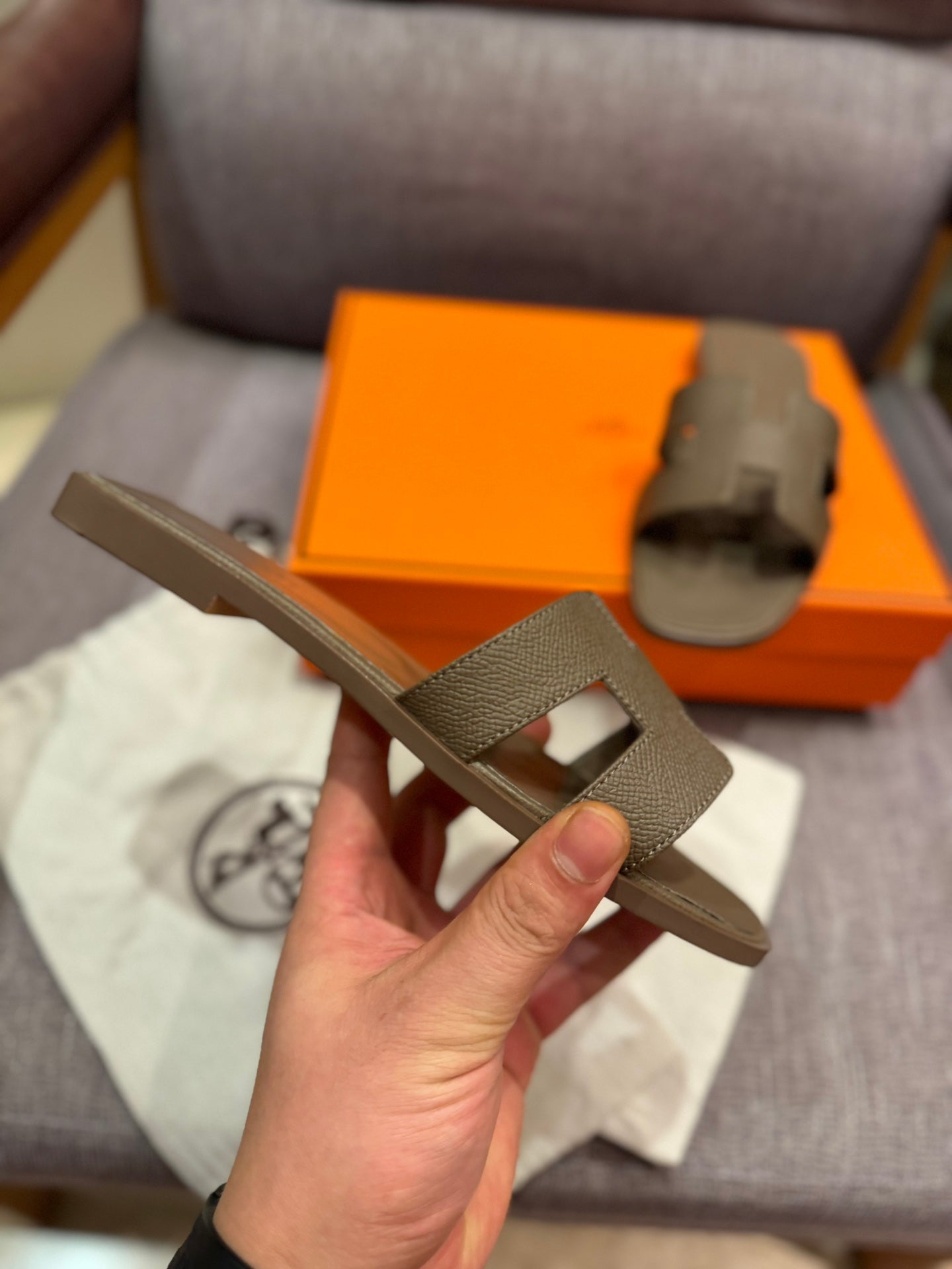 1ZH237ZDE Stylish Slippers