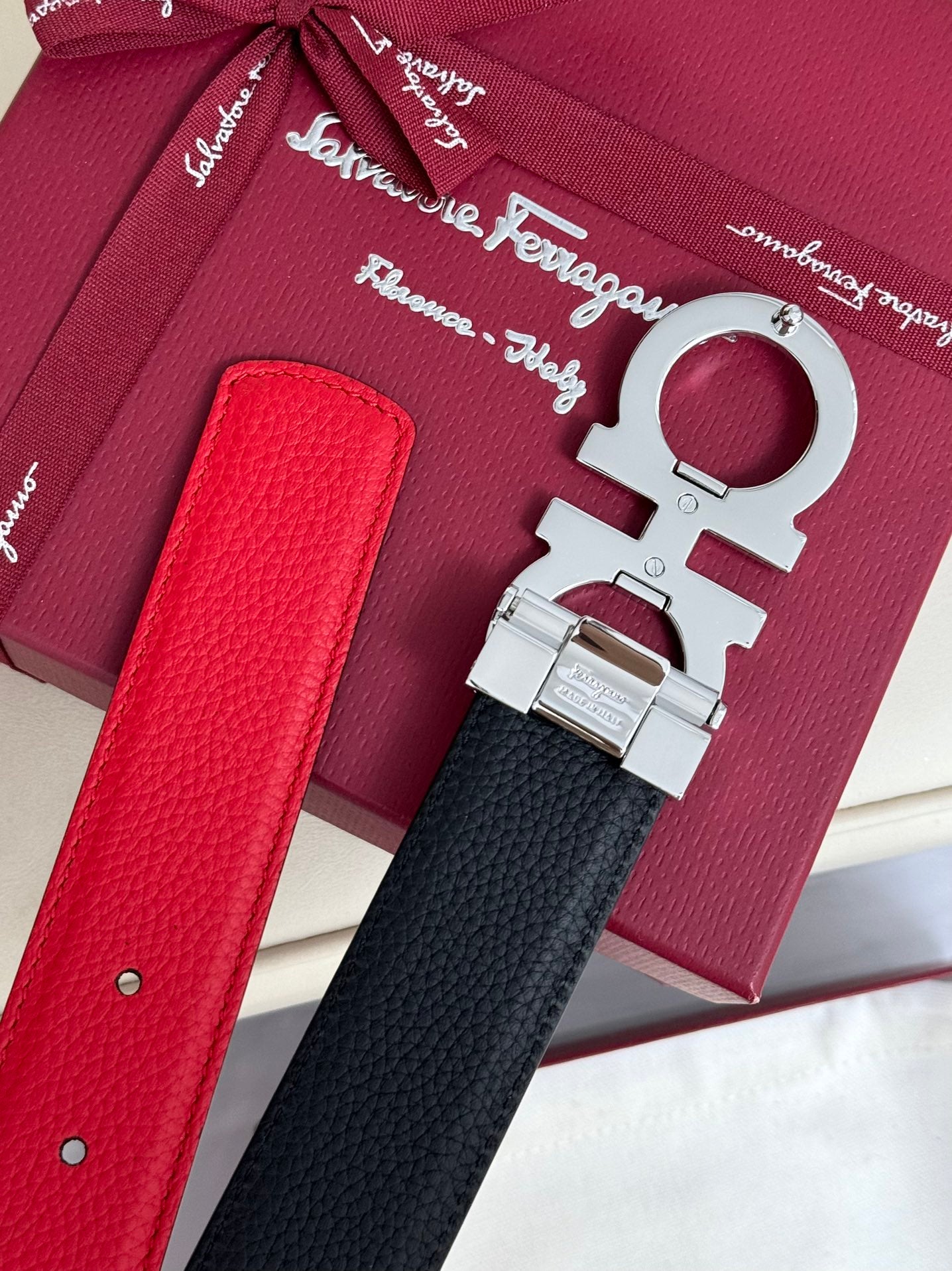 1WK175PDE Stylish  High quality belt With full package