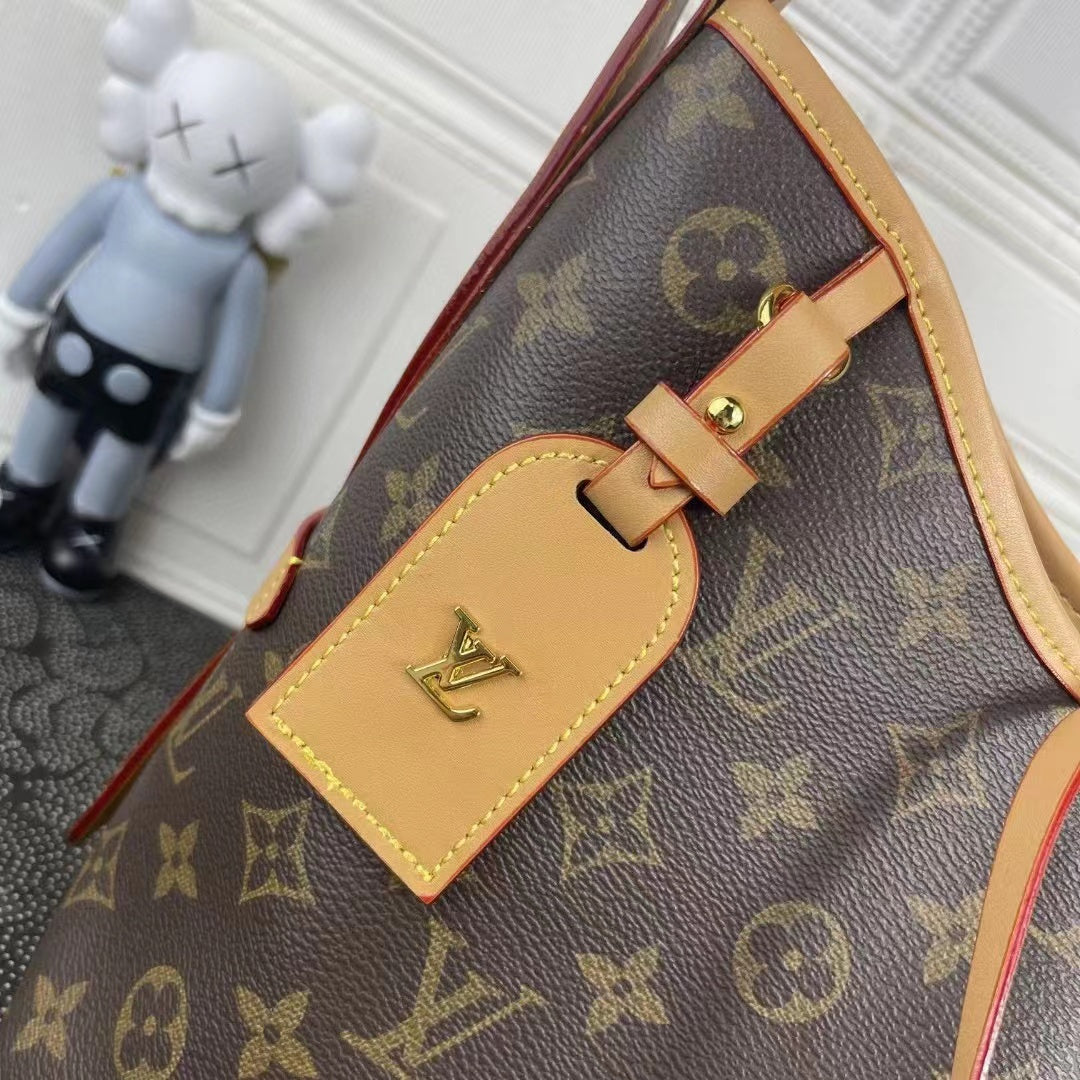 2XE258BDE Stylish leather bag 