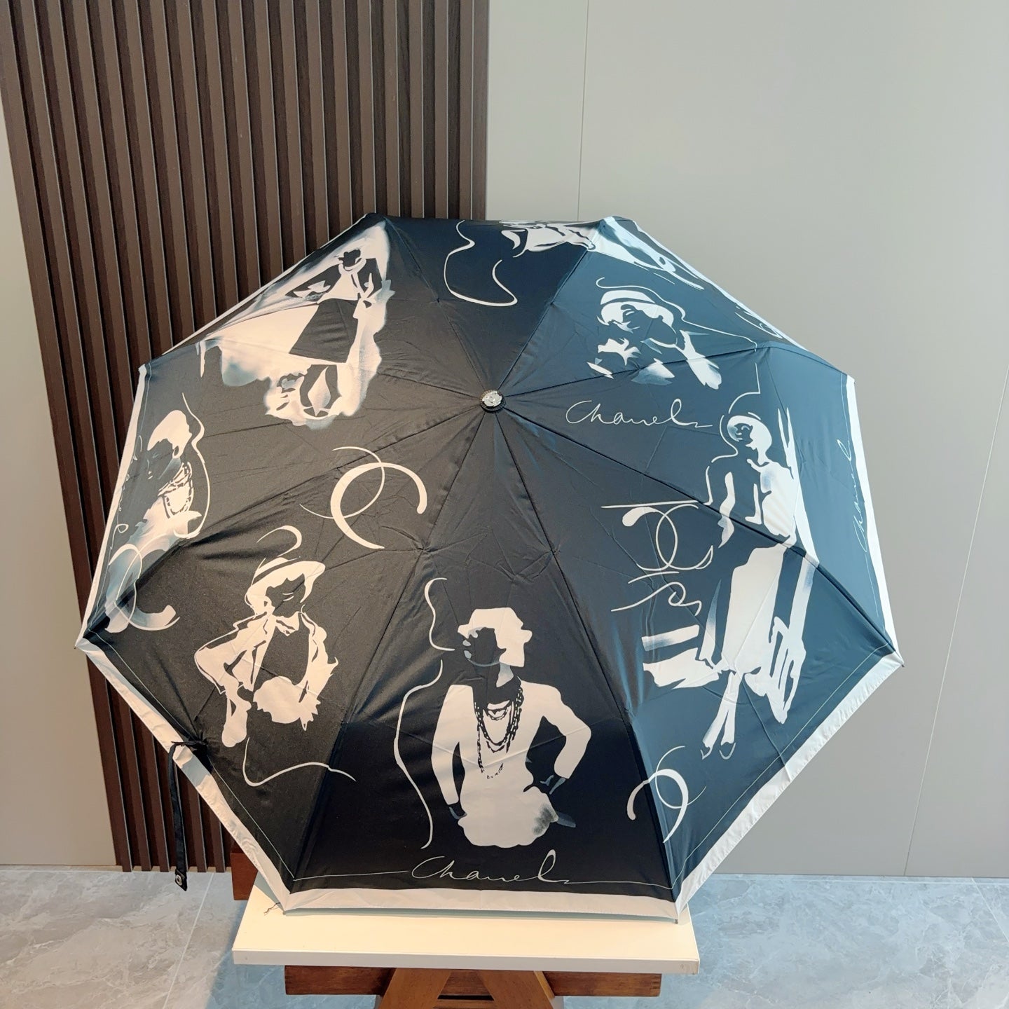15RC81SDE Stylish UV resistant umbrella
