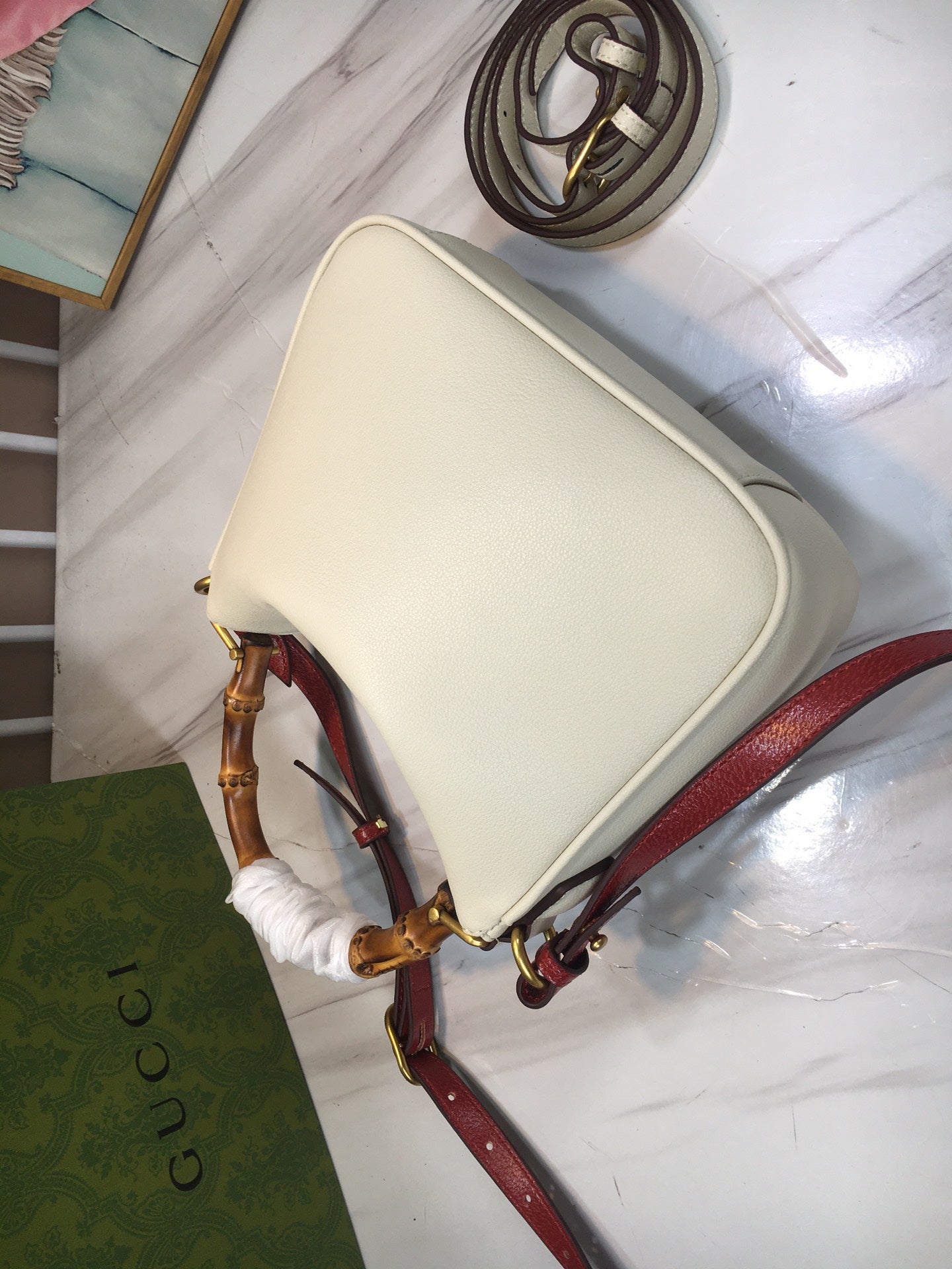 15RB117BDE Stylish leather bag