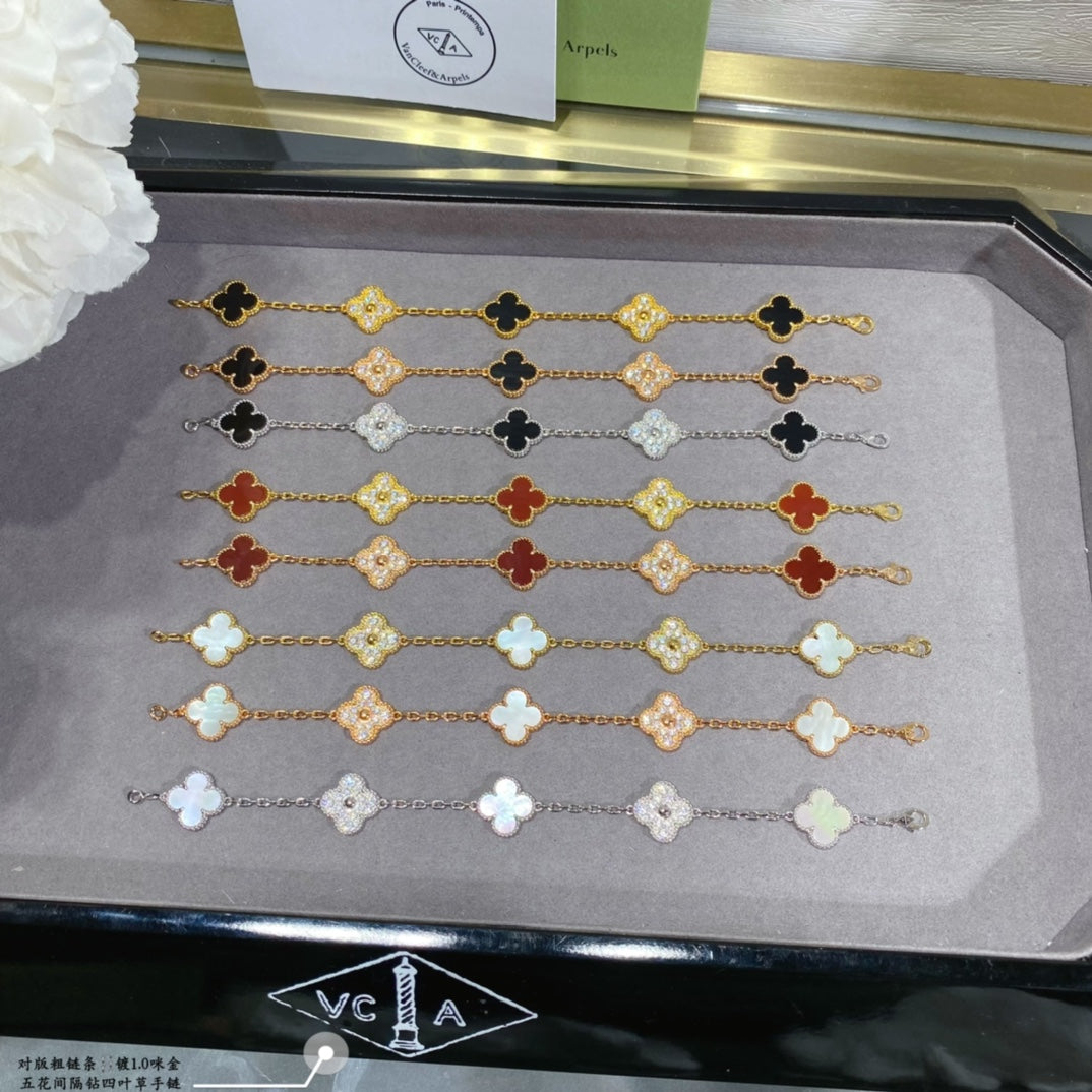 5XVA179KDE Stylish bracelets 5 flowers normal size1.5cm flower