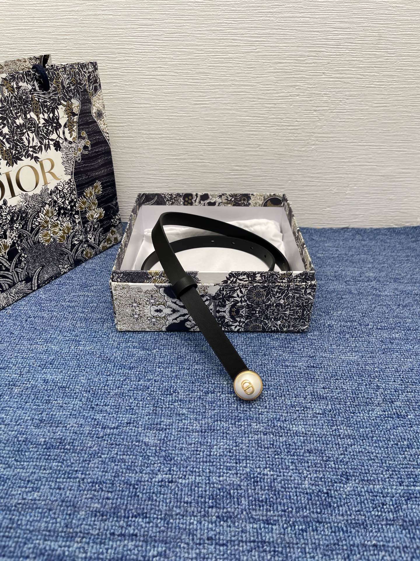 155RD202PDE Stylish  High quality belt With full package