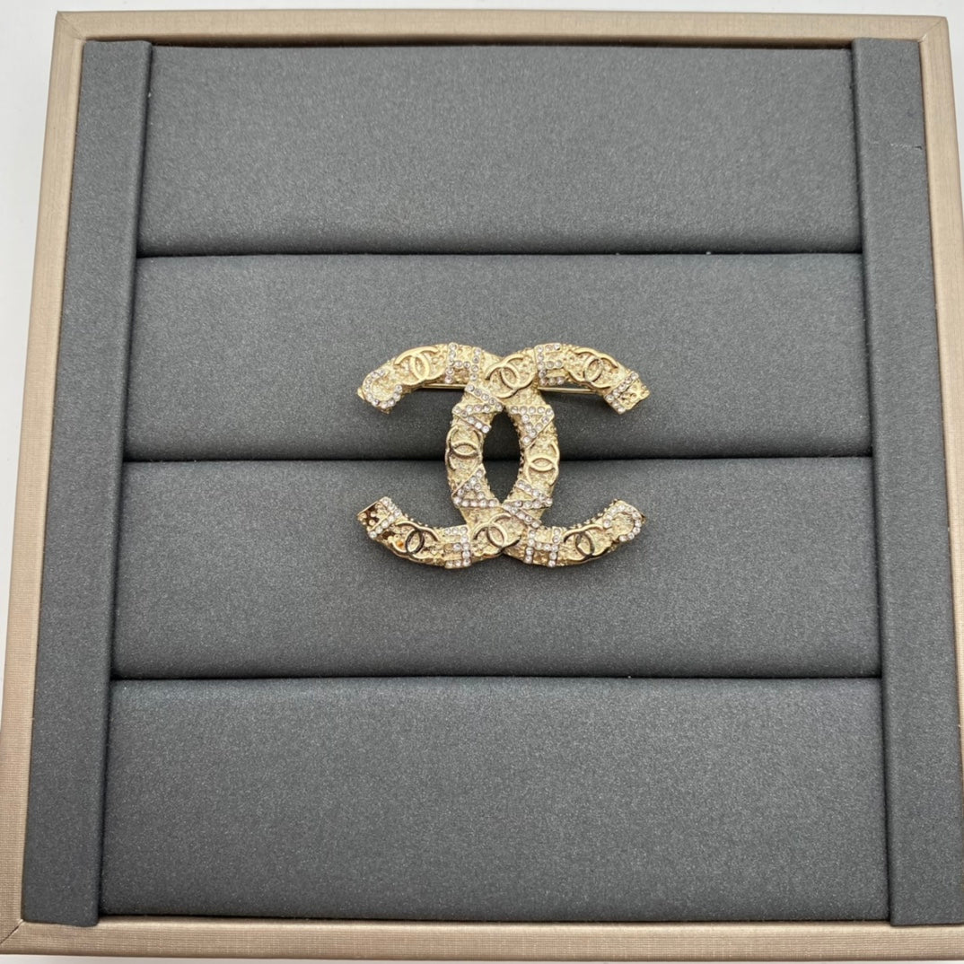 1YC233HDE Stylish Earrings Bracelets Necklaces Brooch
