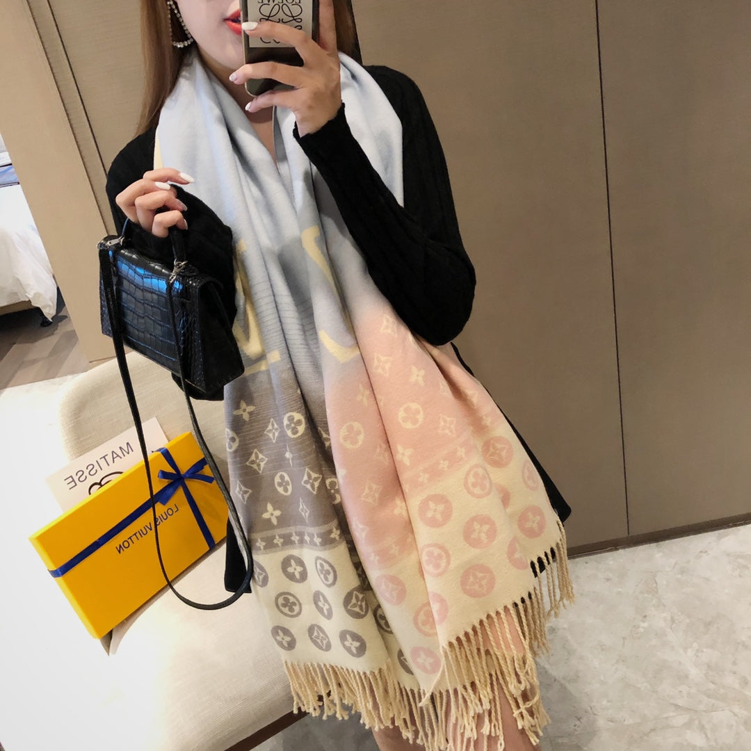 175RE45WDE Stylish Winter Scarves