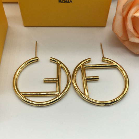 3F108EDE Stylish Earrings