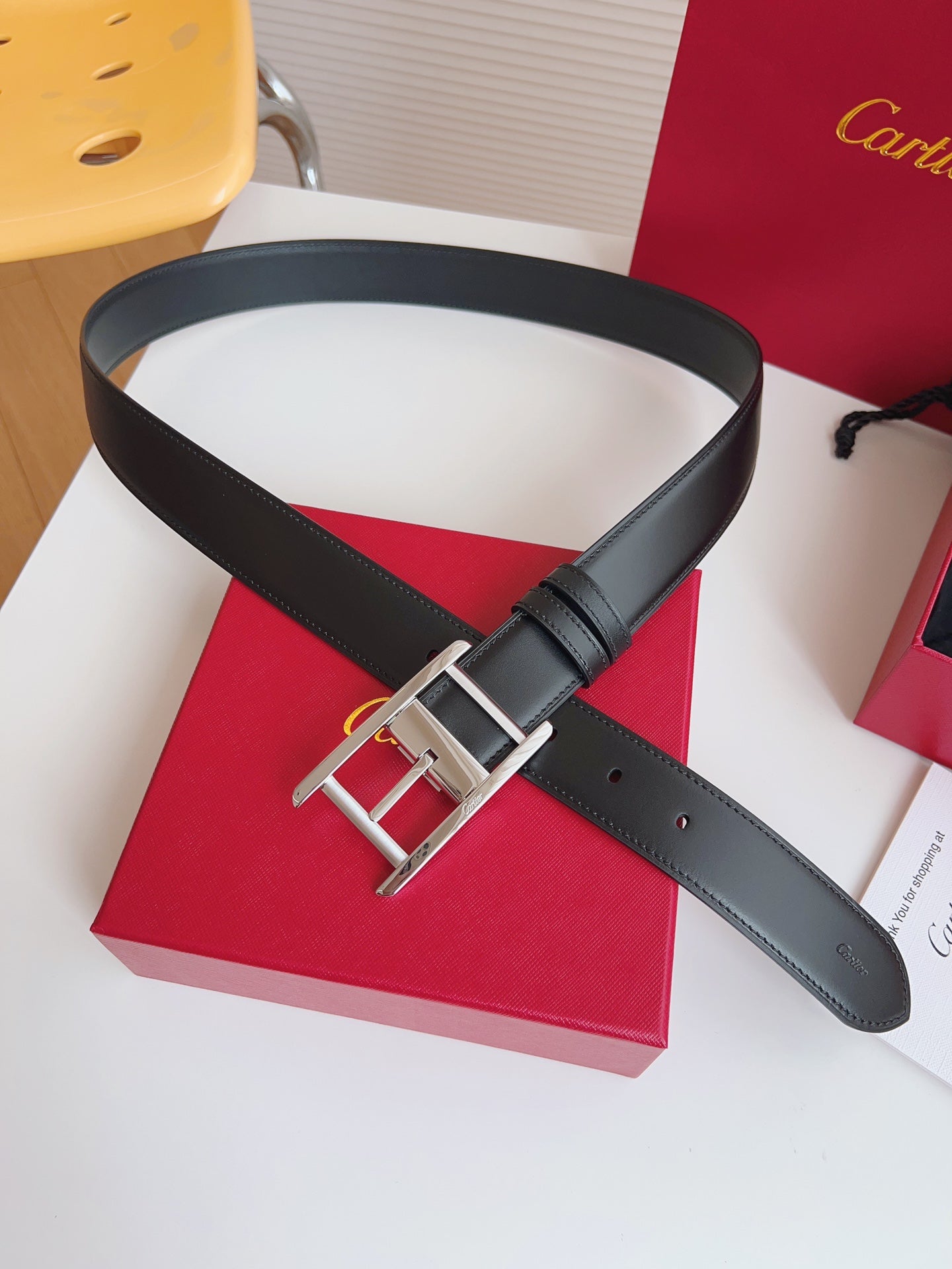 155RK244PDE Stylish  High quality belt With full package
