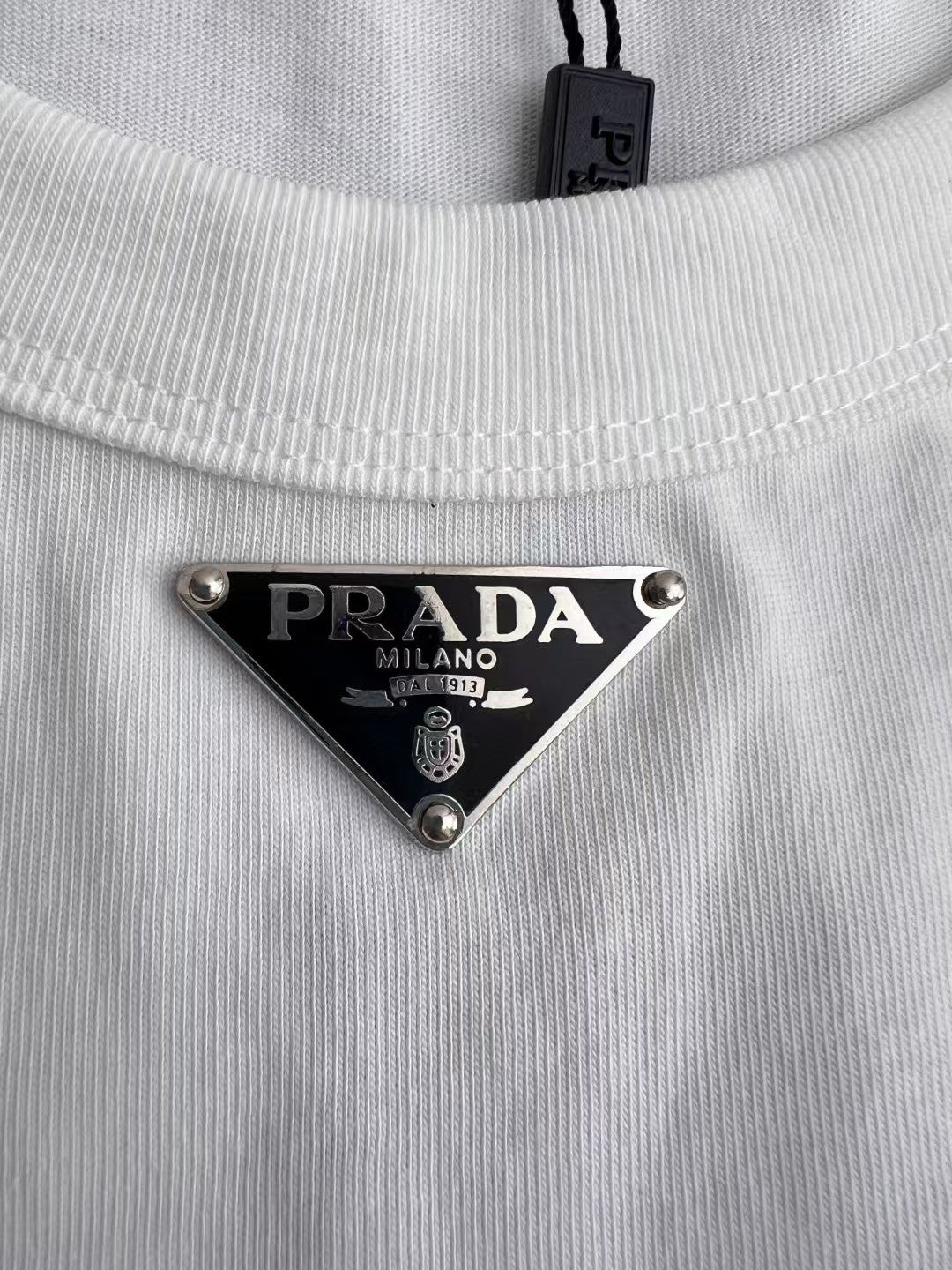 175Np16UDE Stylish T-shirt