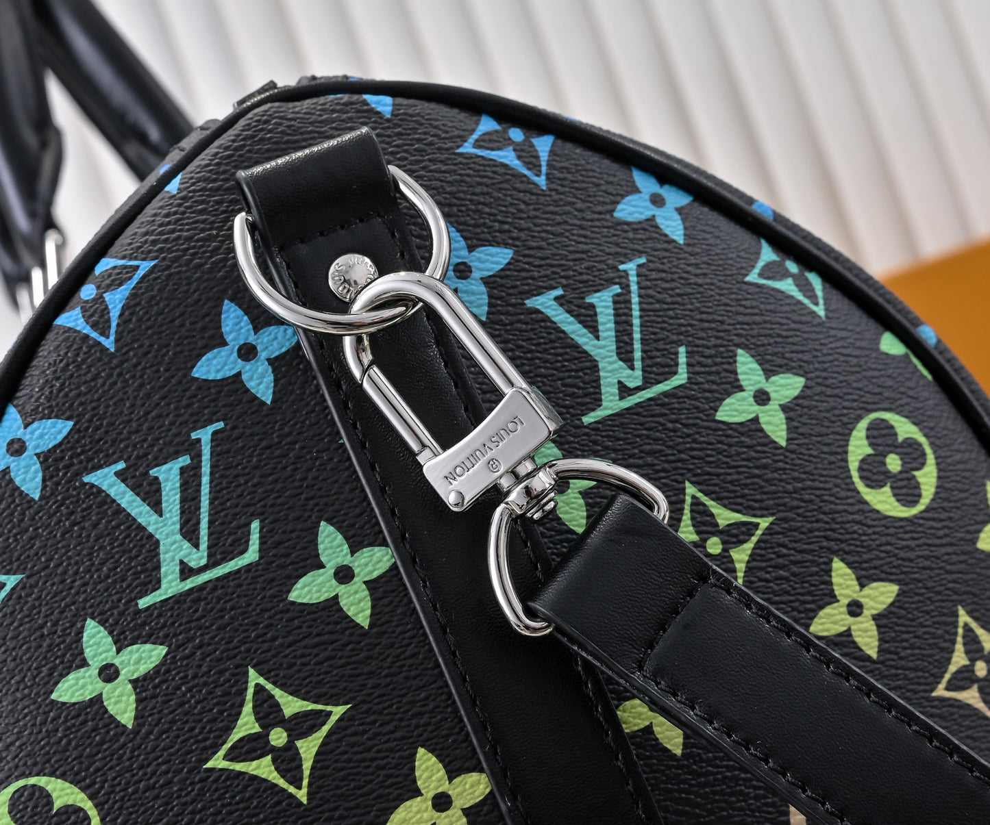 155NE41BDE Stylish leather luggage bags