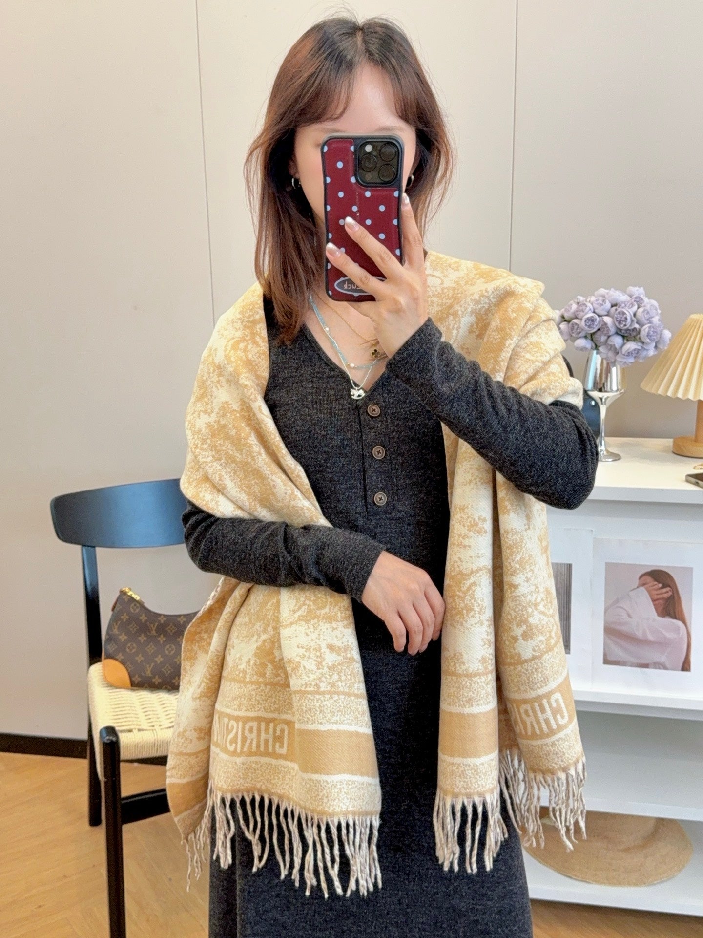 185ZD39WDE Stylish Winter Scarves