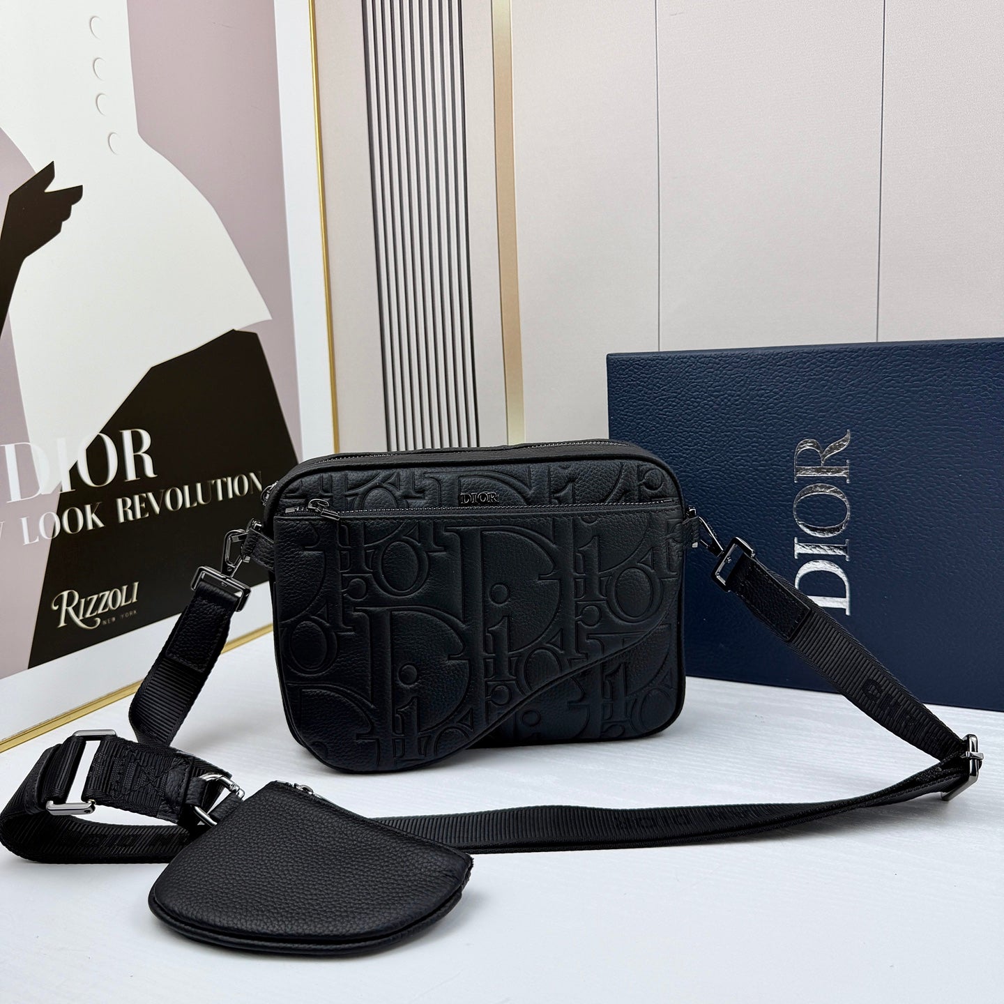 15RD66BDE Stylish bag