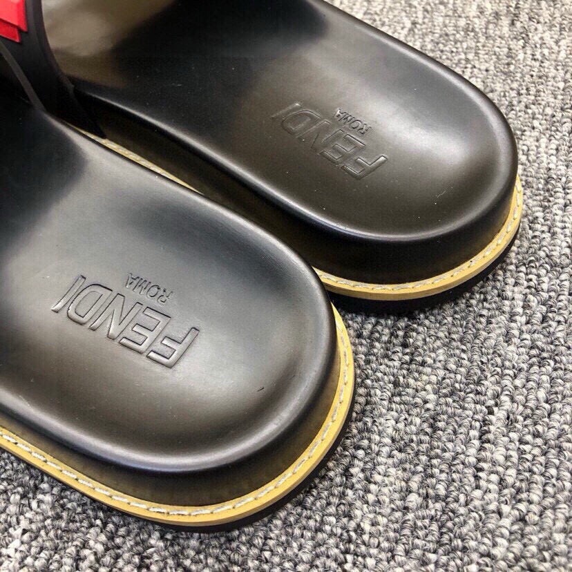 535ZF289ZDE Stylish Slippers