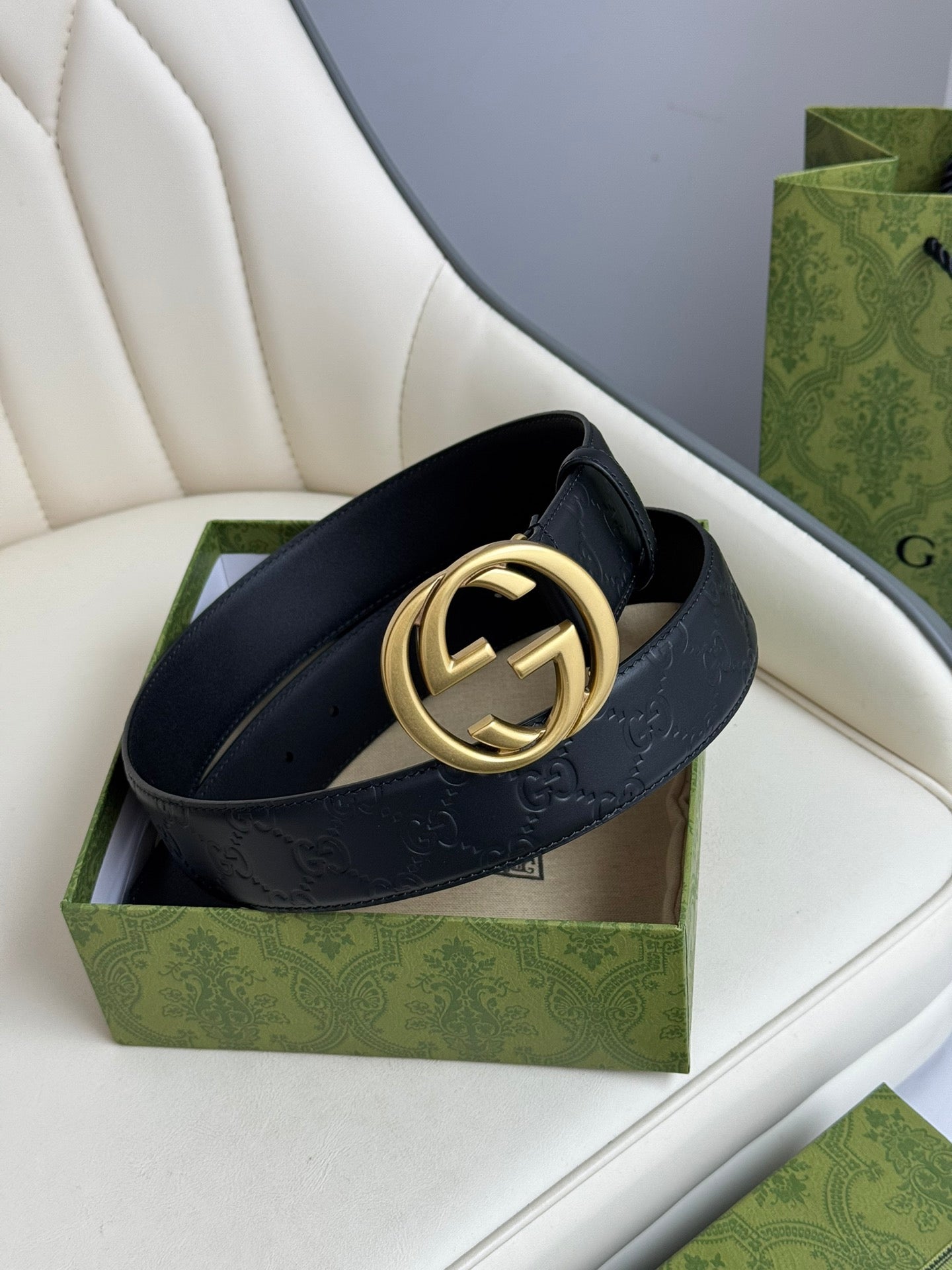 155RB241PUE Stylish High quality belt With full package