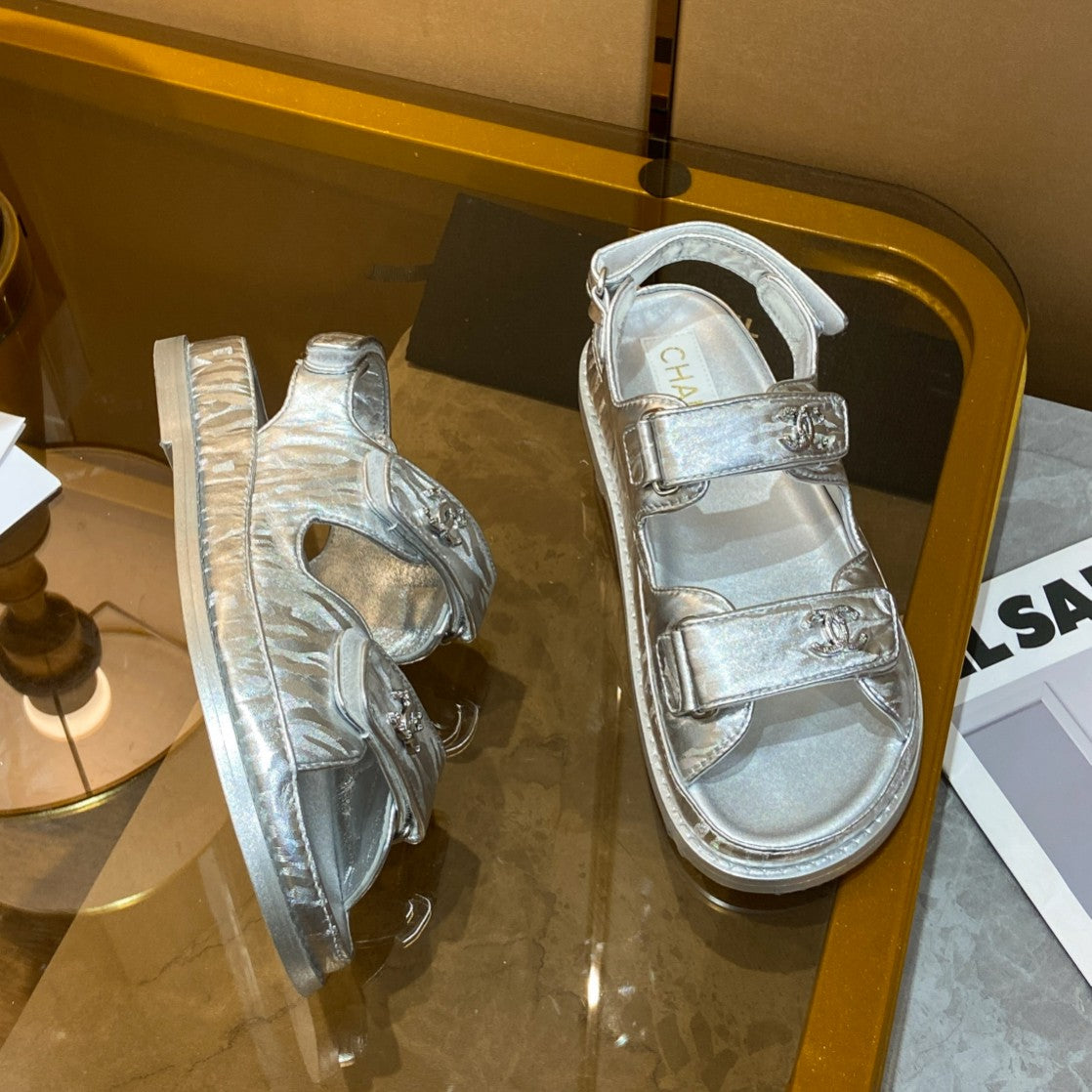 255QC48ZDE Stylish leather shoes